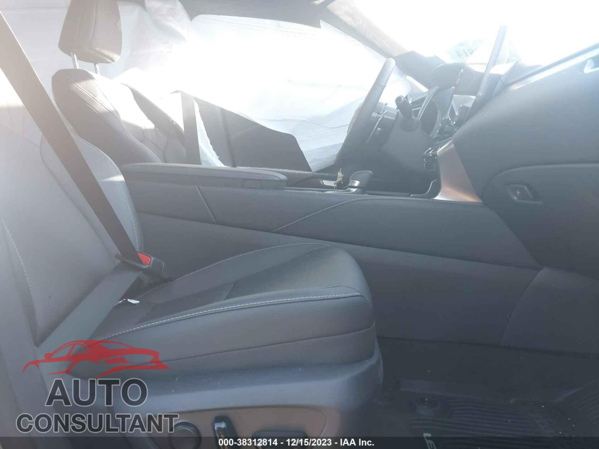 LEXUS RX 2023 - 2T2BAMCA2PC032431