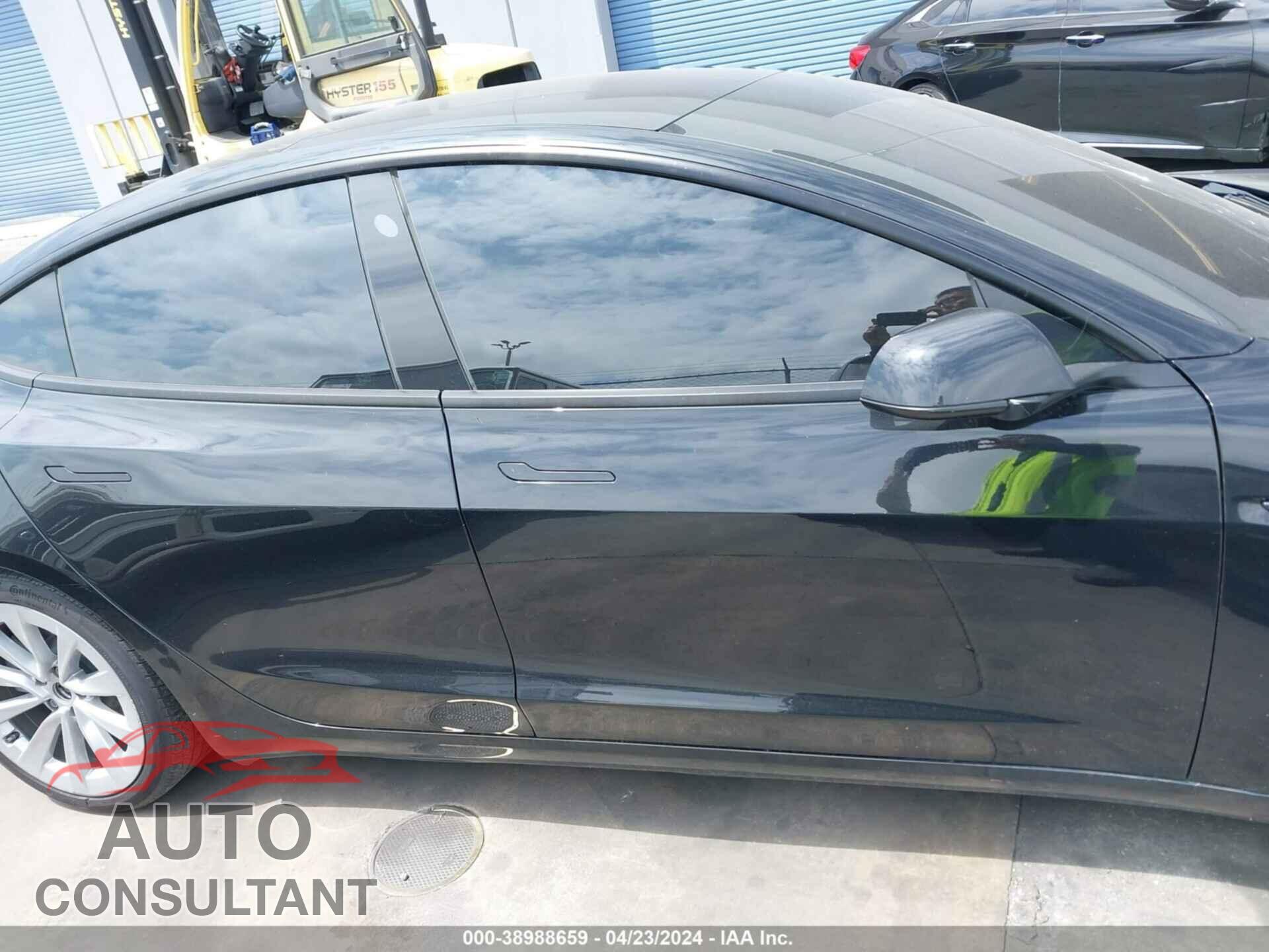 TESLA MODEL 3 2021 - 5YJ3E1EB1MF869809