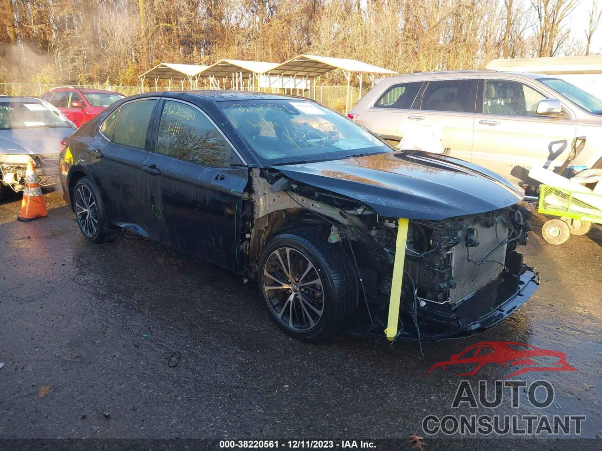 TOYOTA CAMRY 2018 - JTNB11HK8J3025757