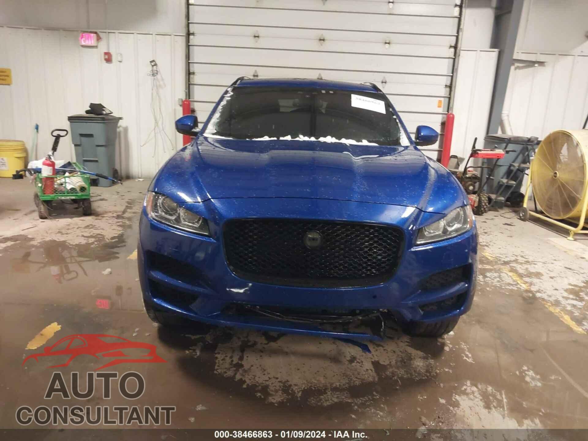 JAGUAR F-PACE 2018 - SADCJ2FX5JA268844