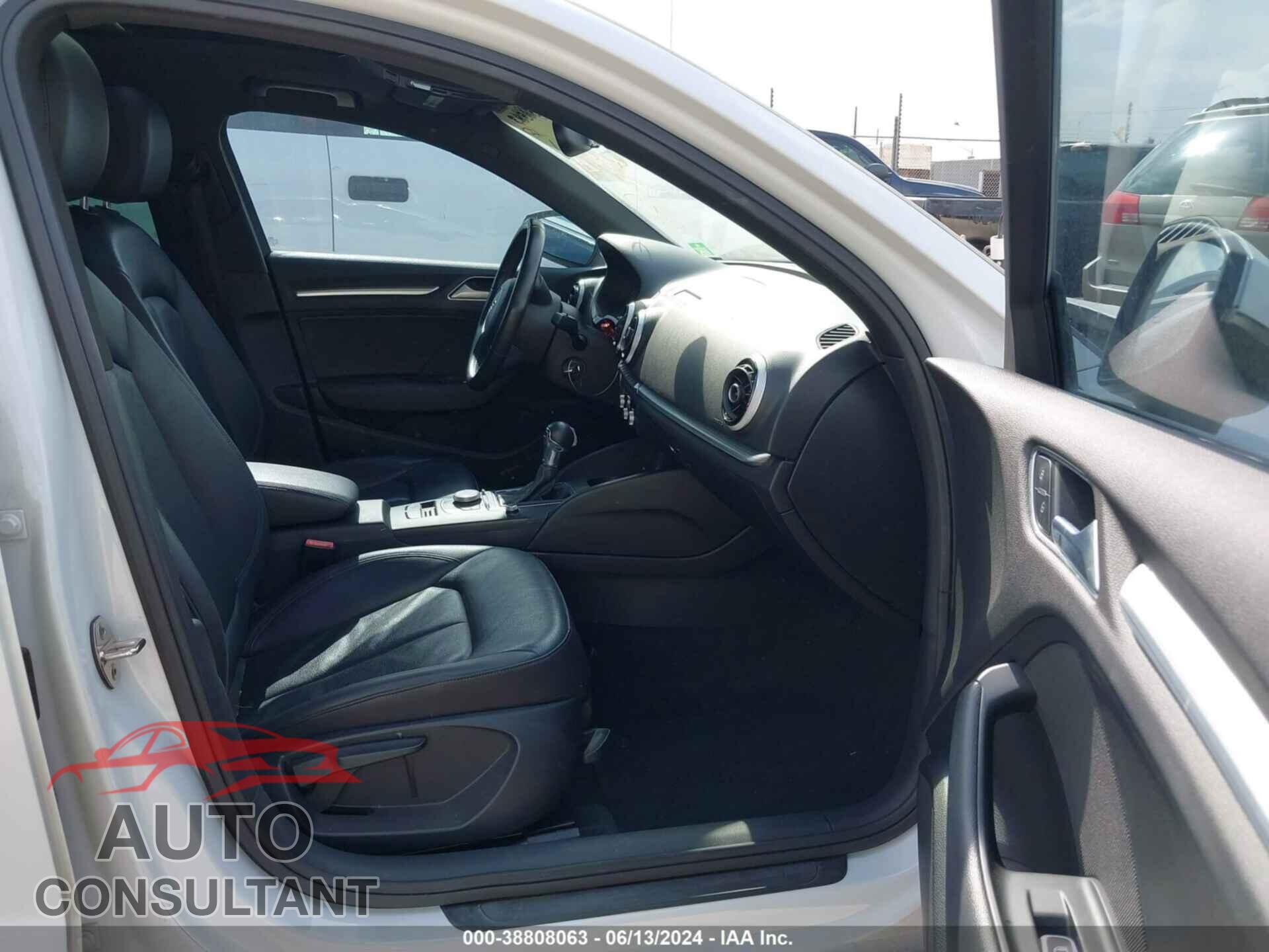 AUDI A3 2015 - WAUACGFF4F1089085