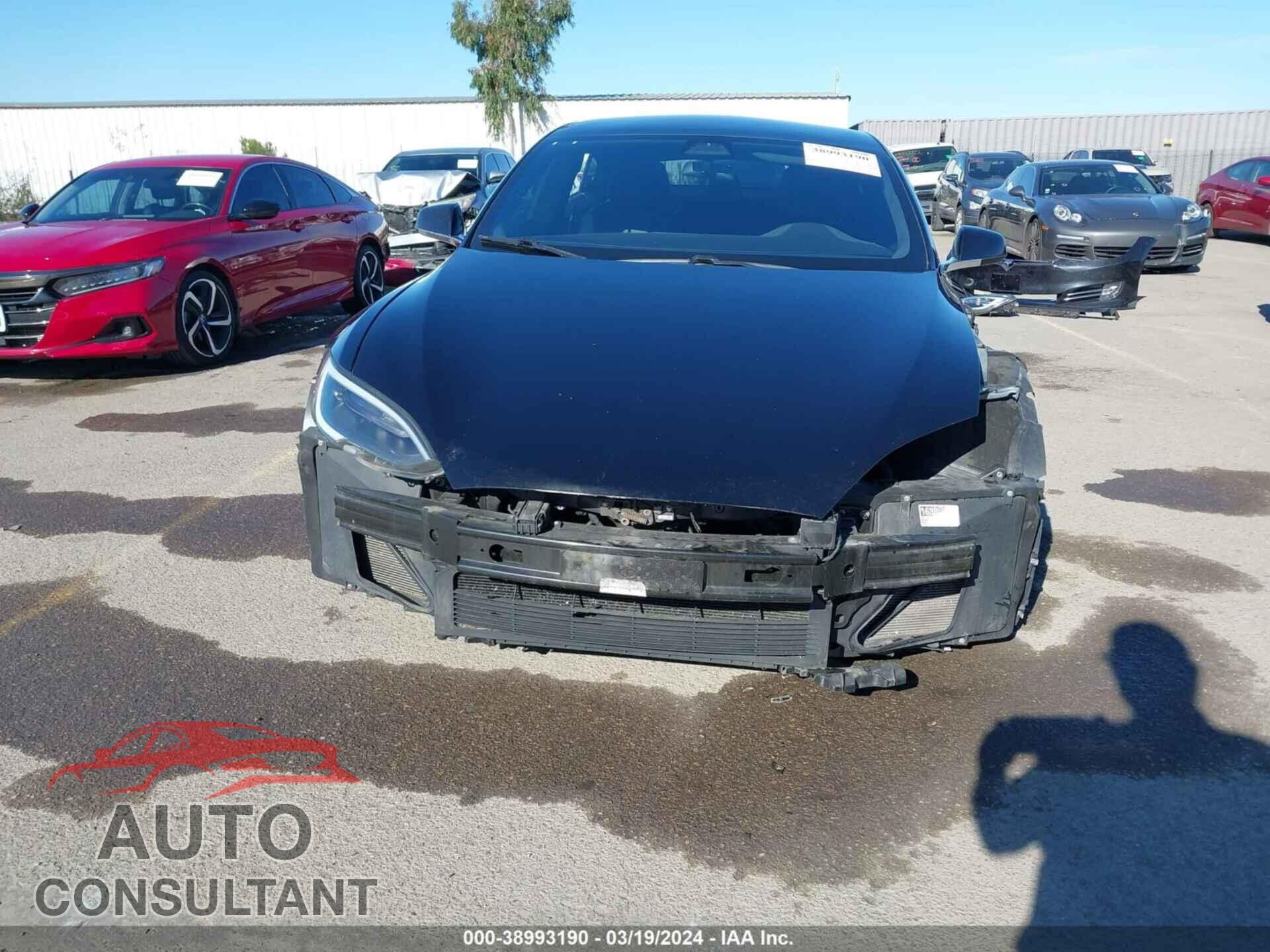 TESLA MODEL S 2017 - 5YJSA1E2XHF192420