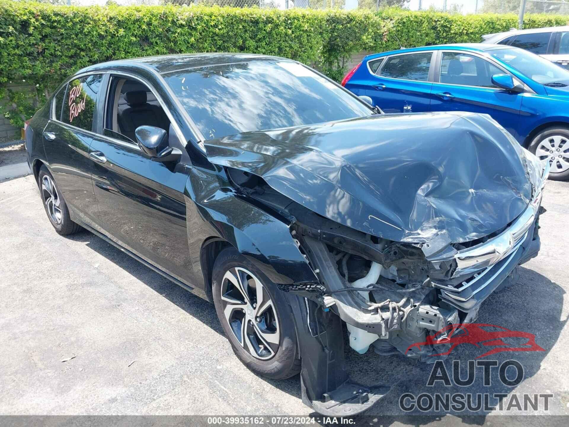 HONDA ACCORD 2017 - 1HGCR2F32HA132376