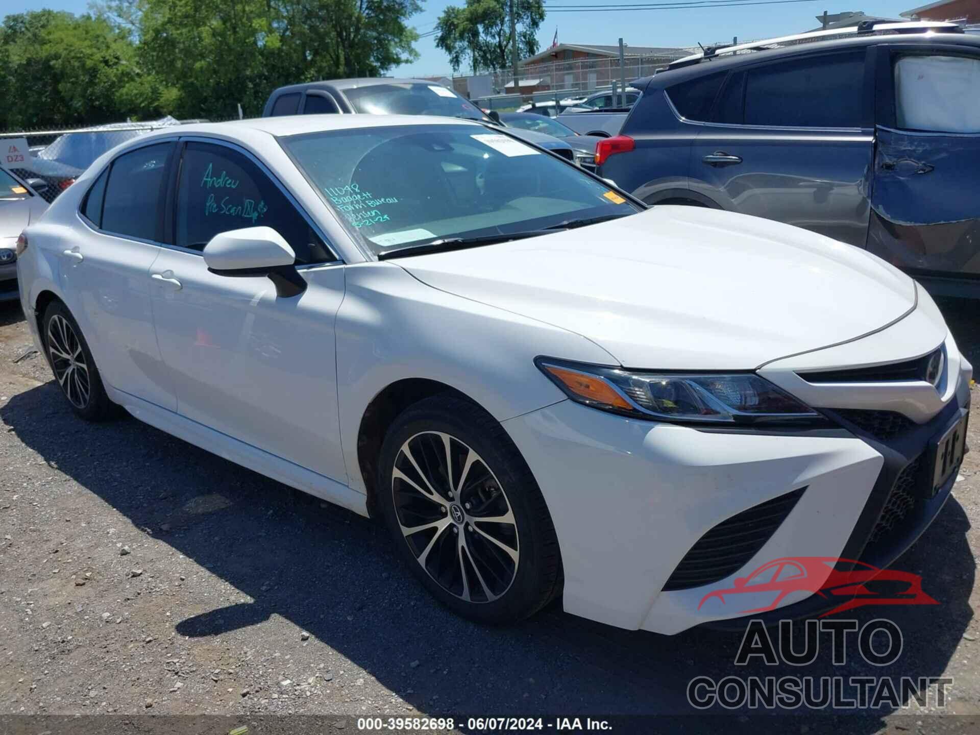 TOYOTA CAMRY 2019 - 4T1B11HK8KU728691