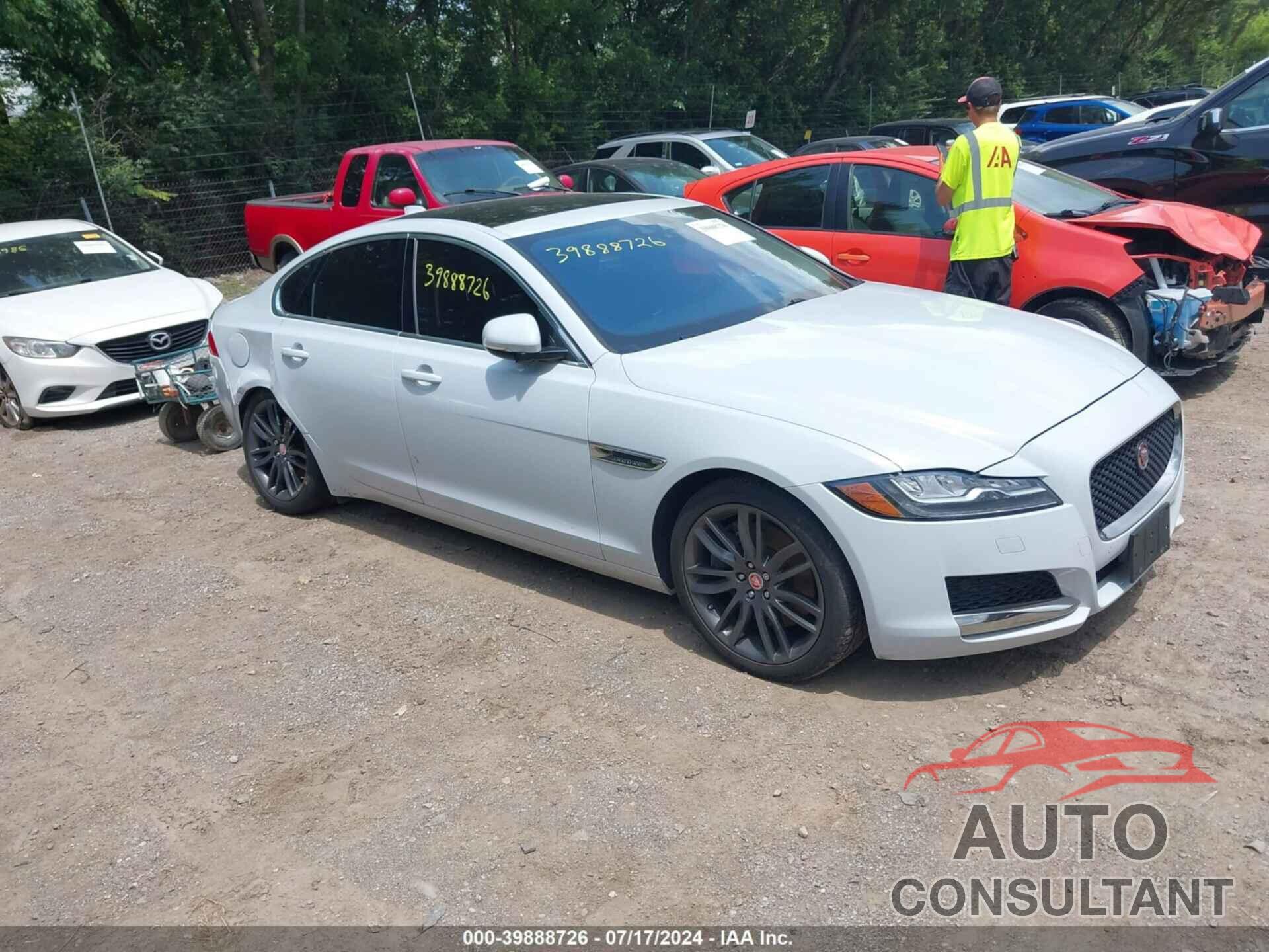 JAGUAR XF 2016 - SAJBK4BV8GCY05760