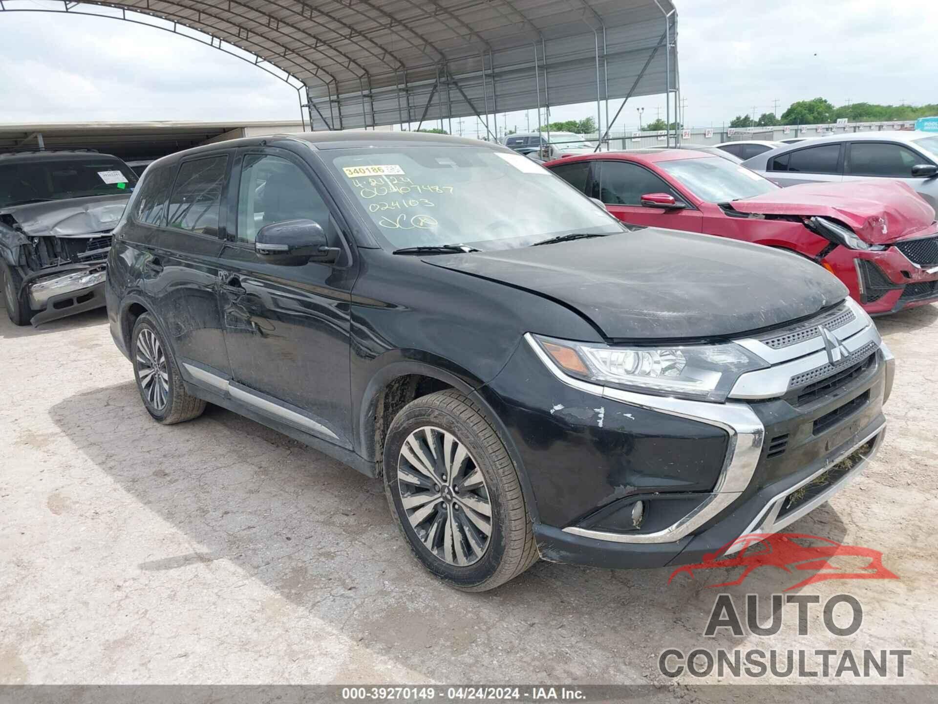 MITSUBISHI OUTLANDER 2020 - JA4AD3A30LZ024103