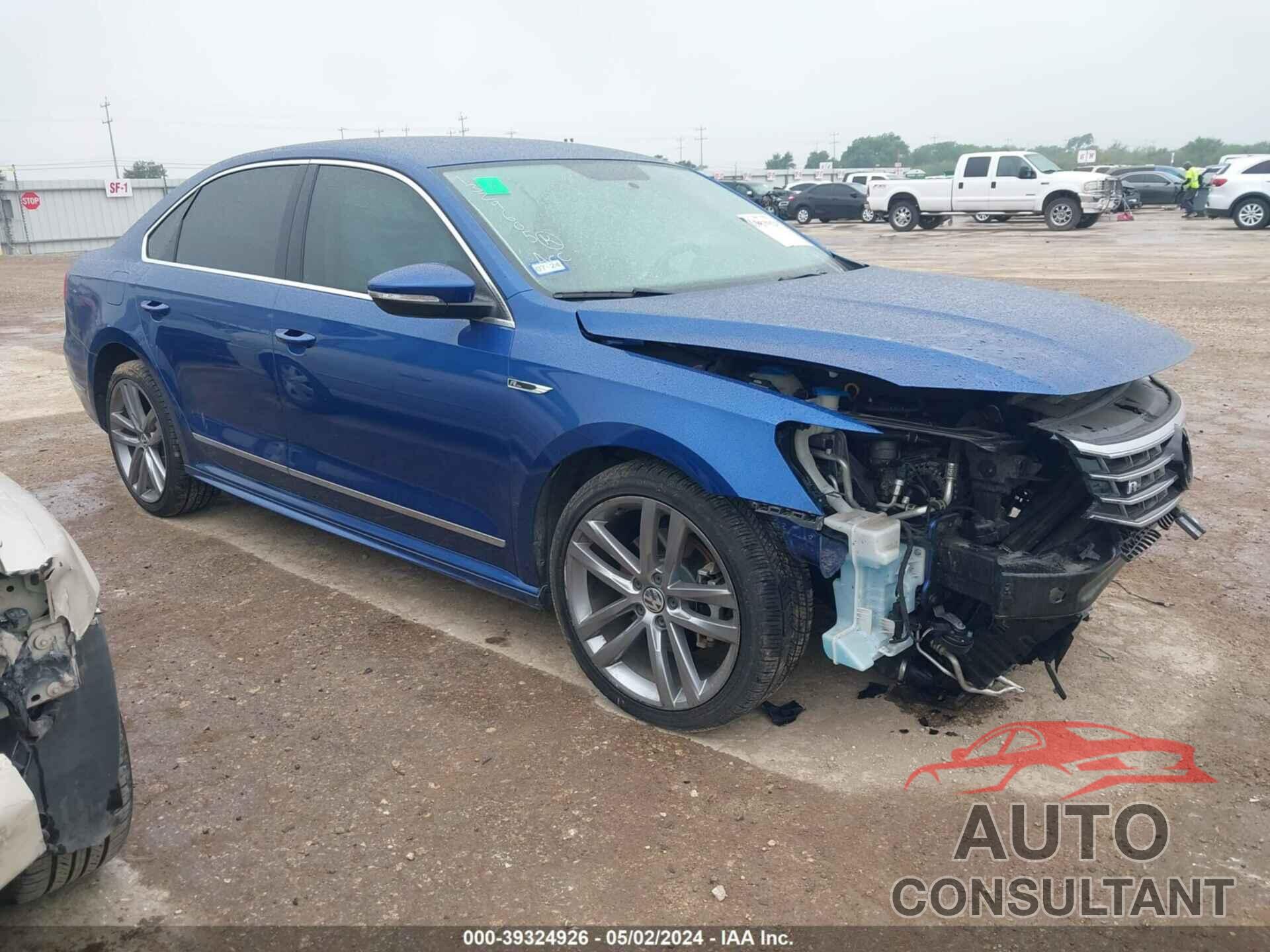 VOLKSWAGEN PASSAT 2017 - 1VWDT7A37HC057345