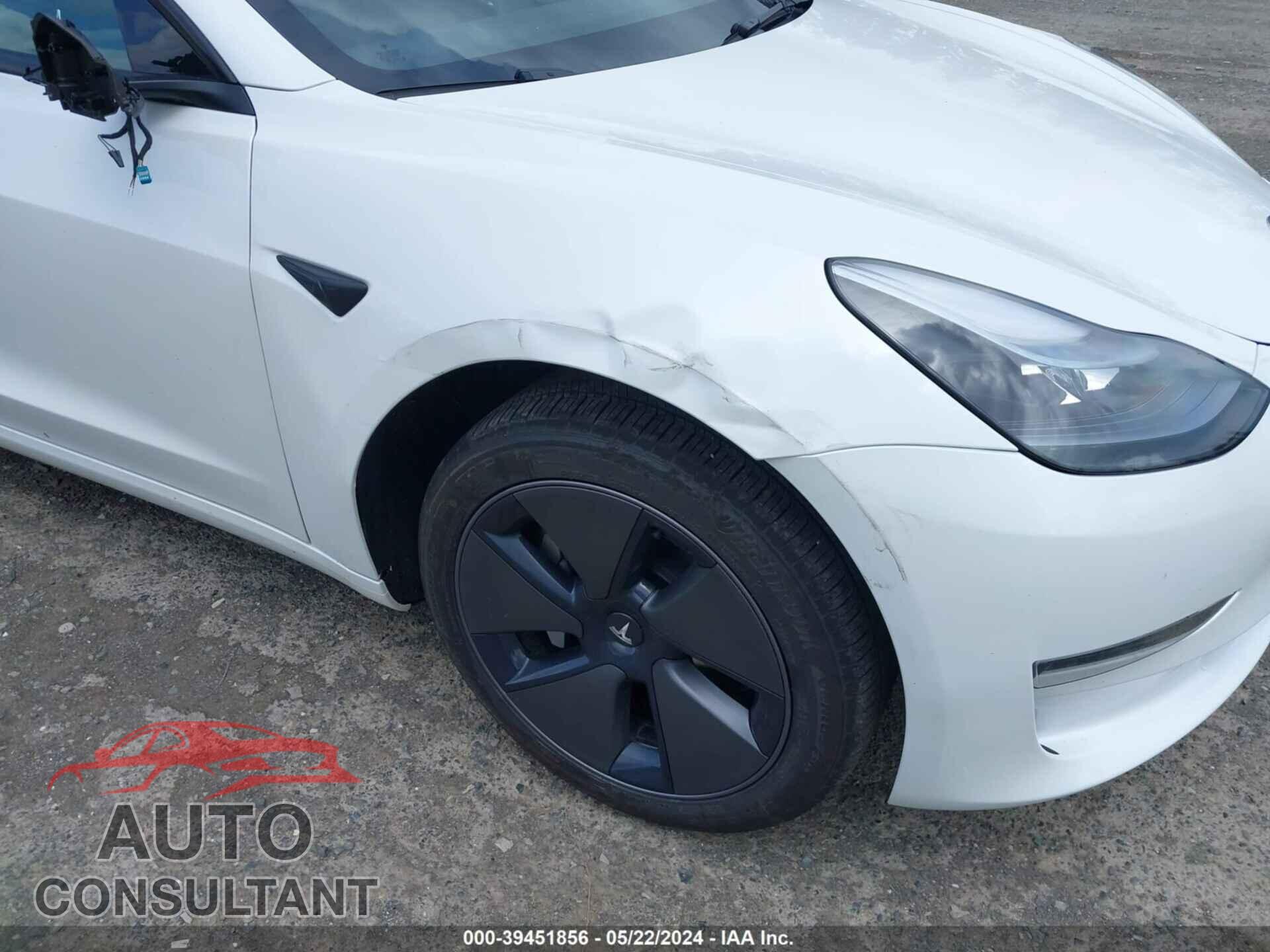 TESLA MODEL 3 2023 - LRW3E1EB5PC843888