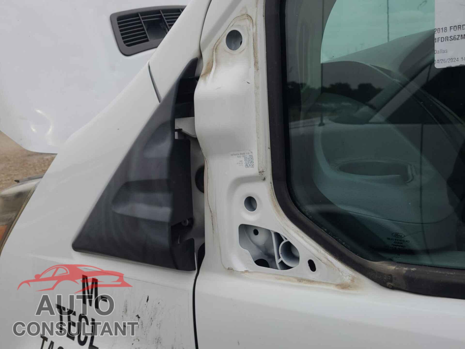 FORD TRANSIT 2018 - 1FDRS6ZM7JKA95703