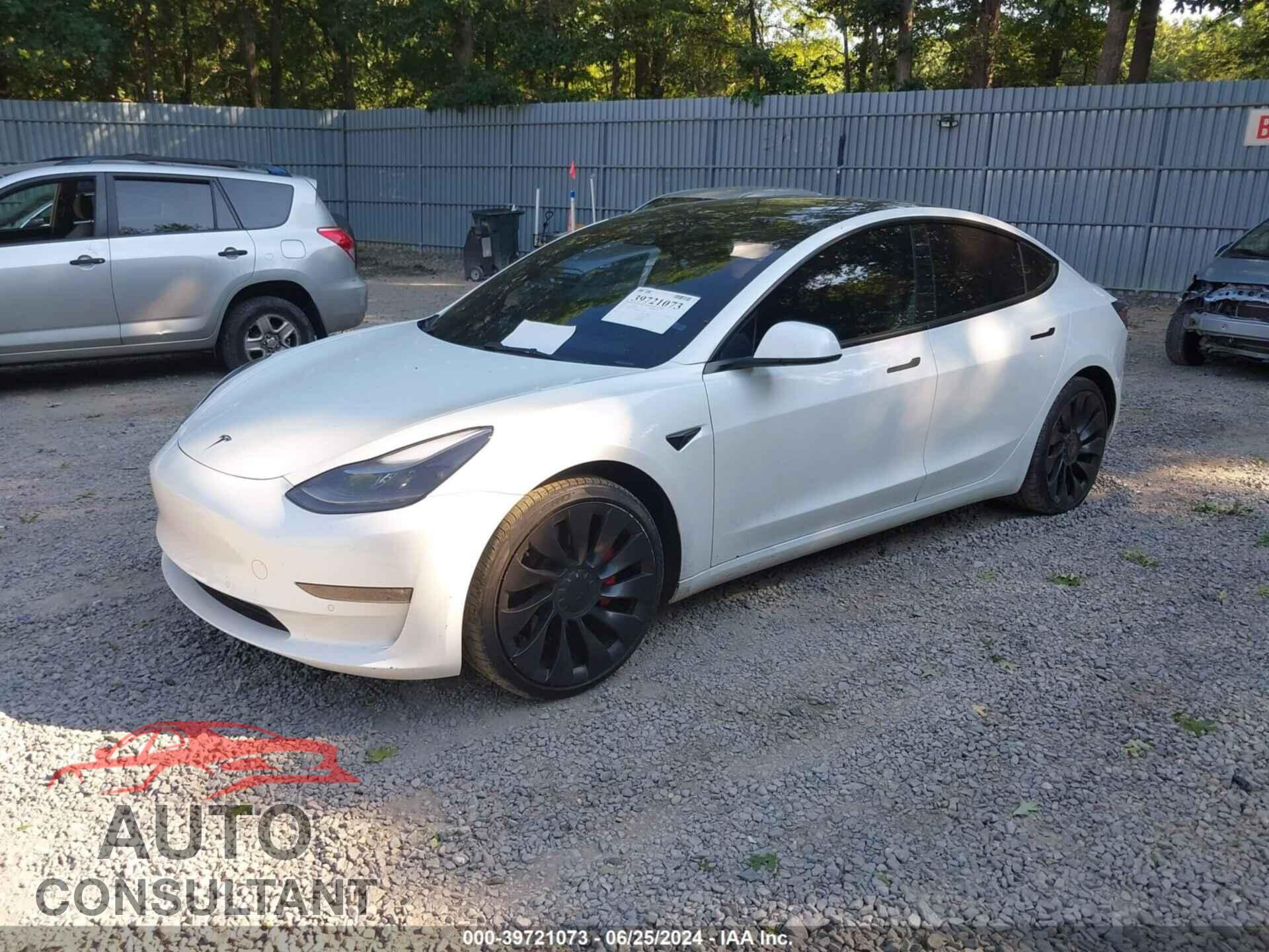 TESLA MODEL 3 2022 - 5YJ3E1EC1NF165362