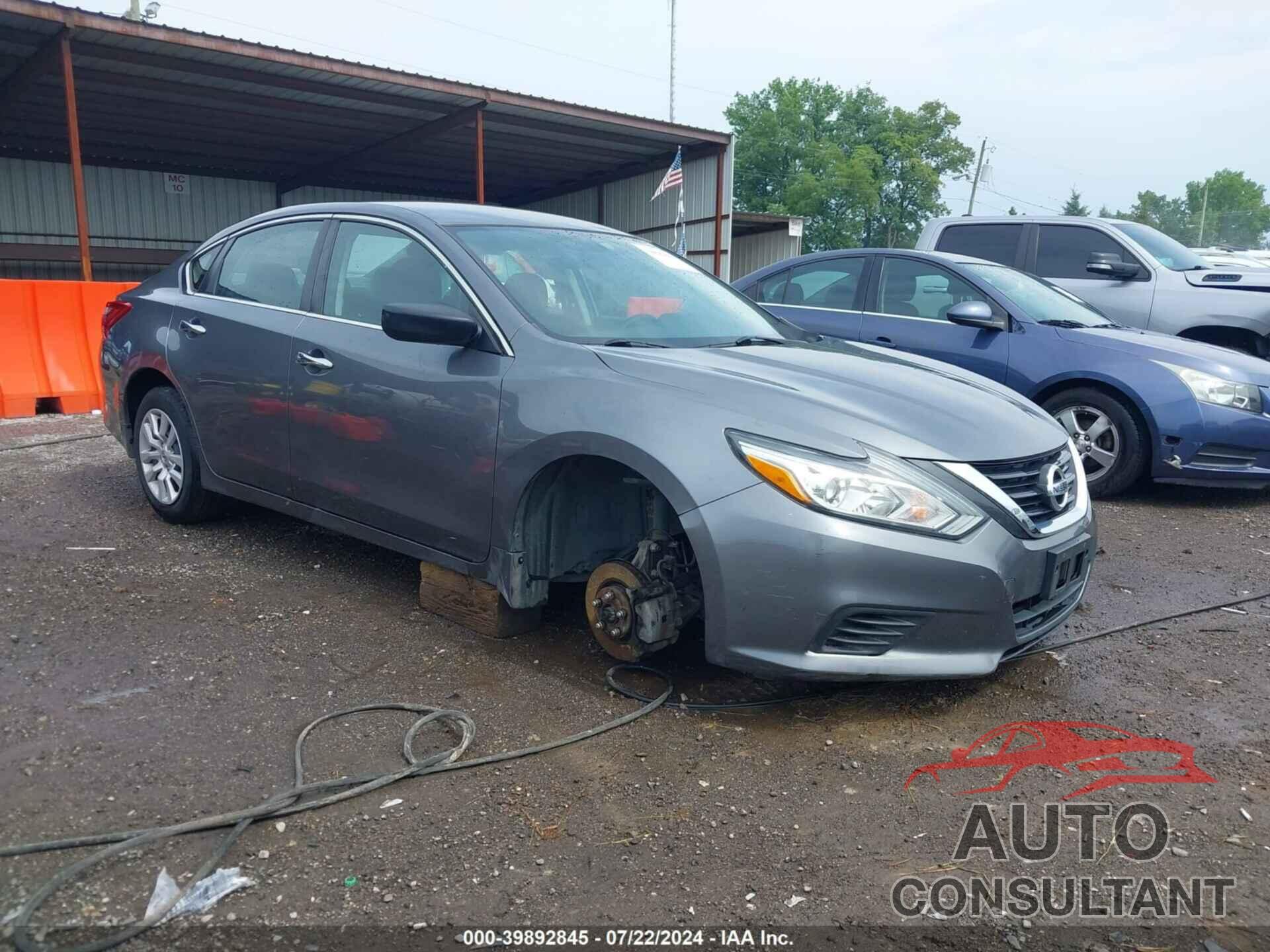 NISSAN ALTIMA 2018 - 1N4AL3AP0JC476716