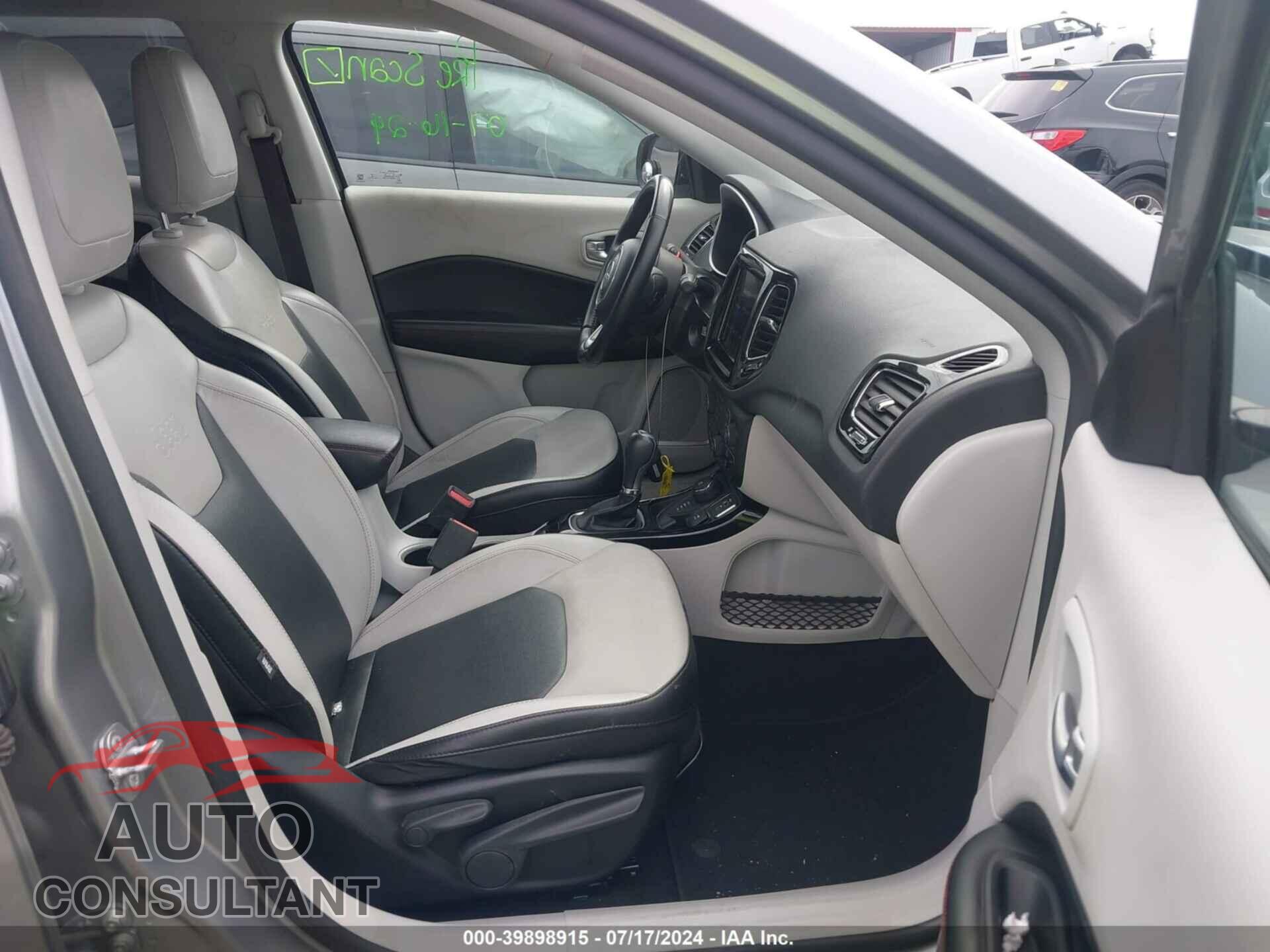 JEEP COMPASS 2021 - 3C4NJDCBXMT602808