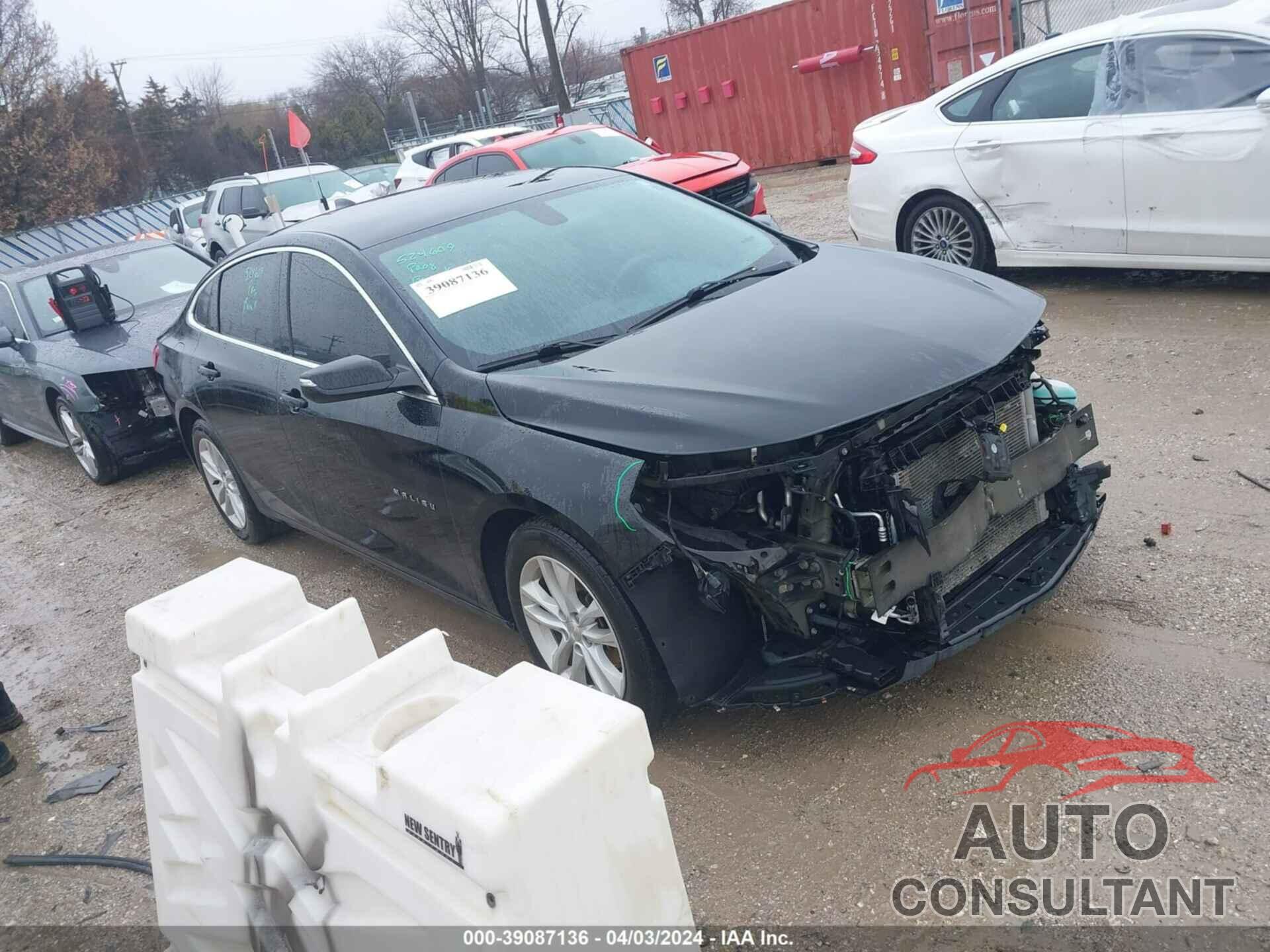 CHEVROLET MALIBU 2018 - 1G1ZD5ST6JF135880