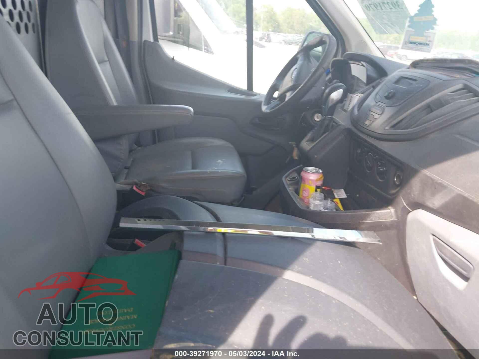 FORD TRANSIT 2017 - 1FTYR2CM2HKA49767