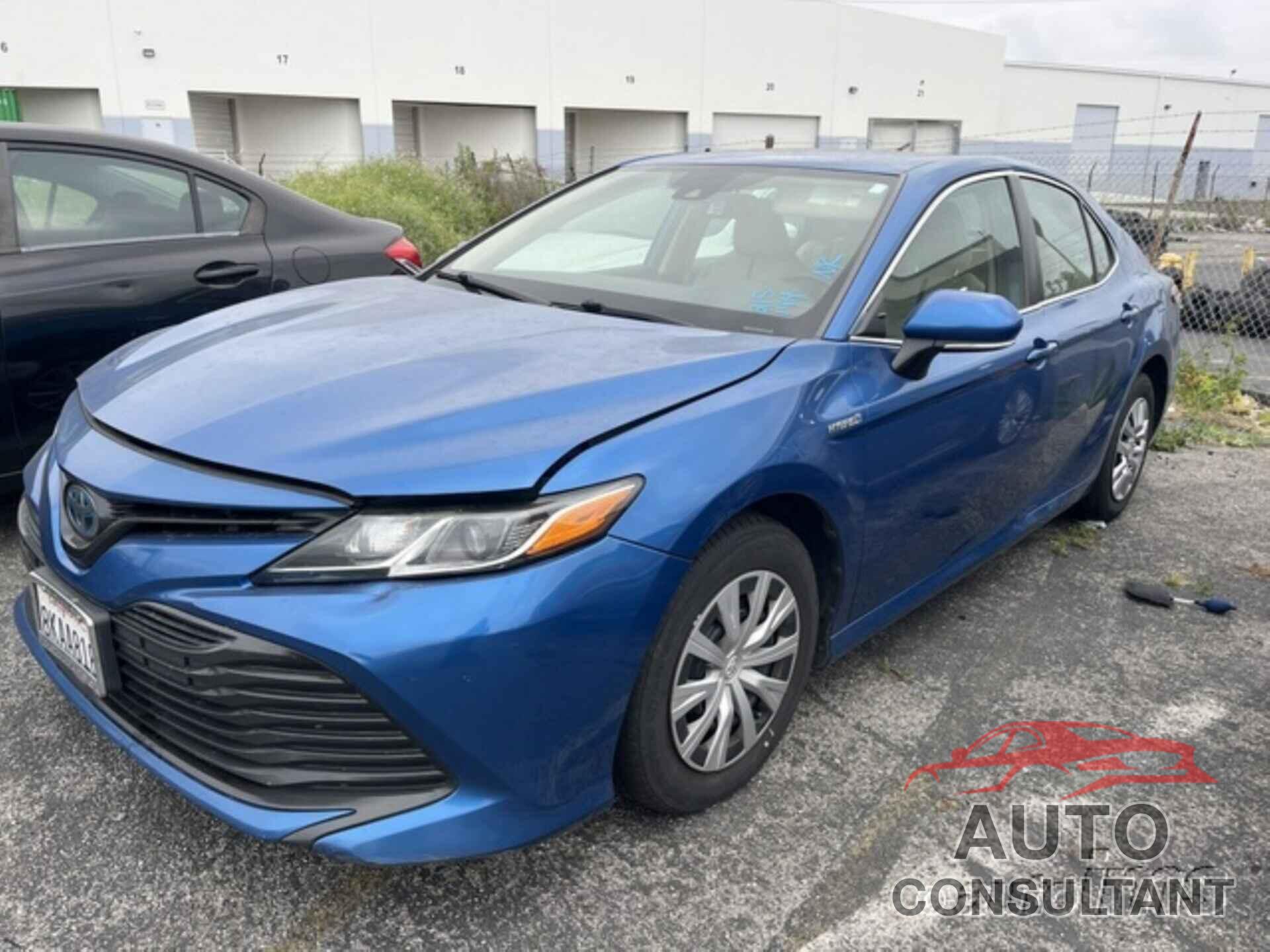 TOYOTA CAMRY 2019 - 4T1B31HK3KU007589