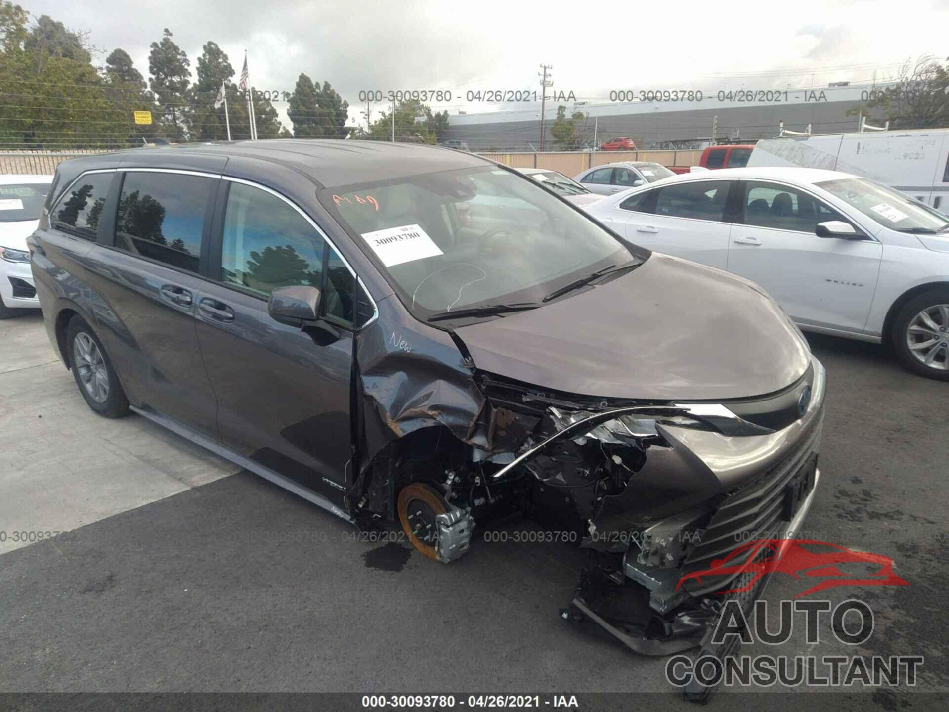 TOYOTA SIENNA 2021 - 5TDKRKEC4MS014855