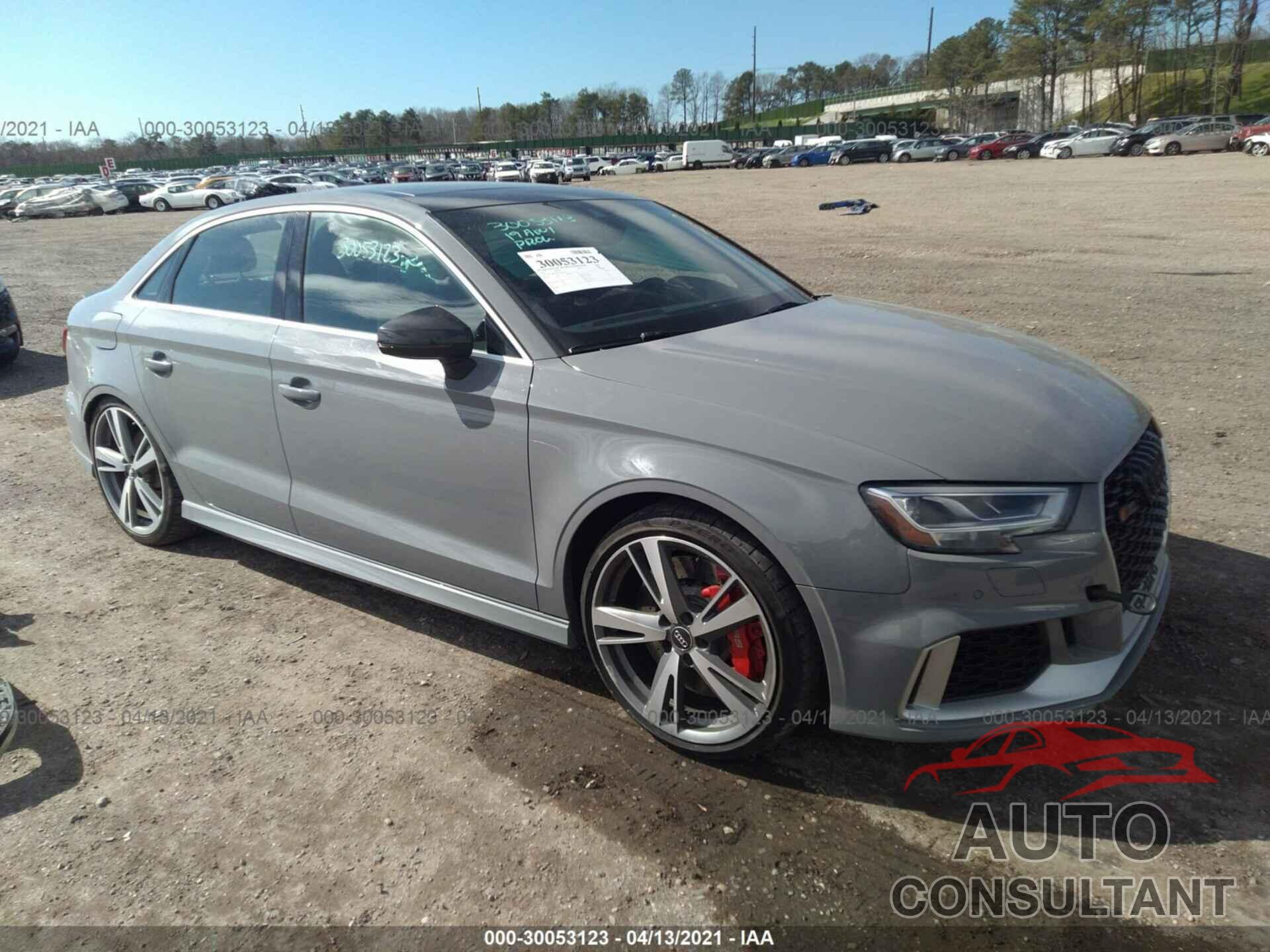 AUDI RS 3 2019 - WUABWGFF2KA902242