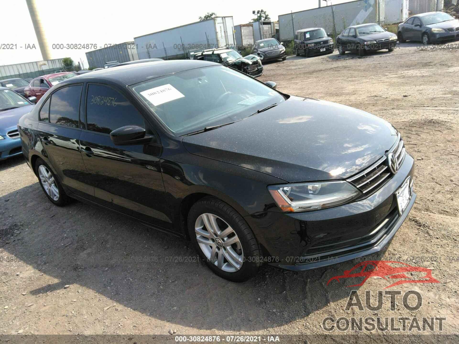 VOLKSWAGEN JETTA 2018 - 3VW2B7AJ5JM239395