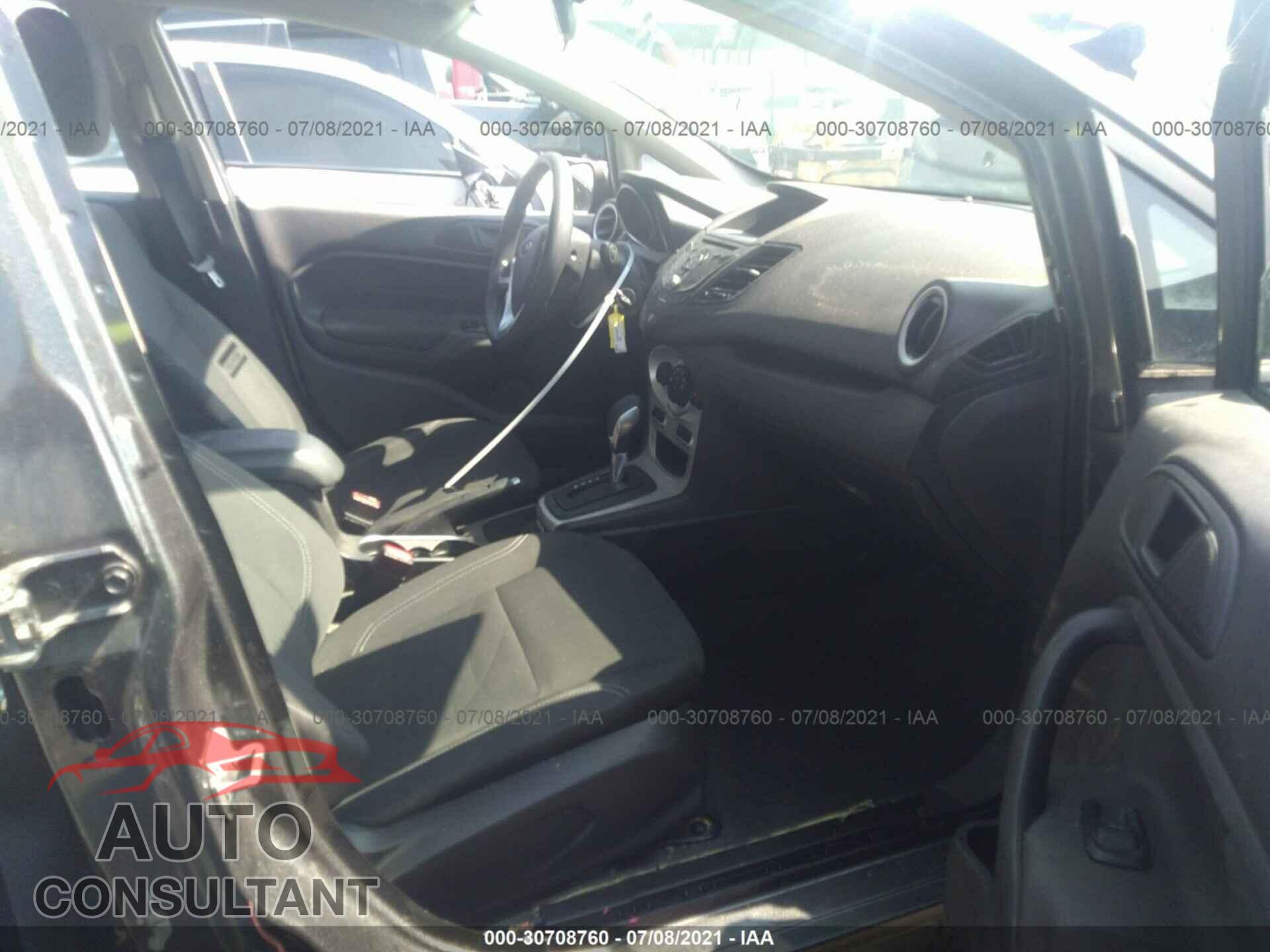 FORD FIESTA 2017 - 3FADP4EJ9HM168322