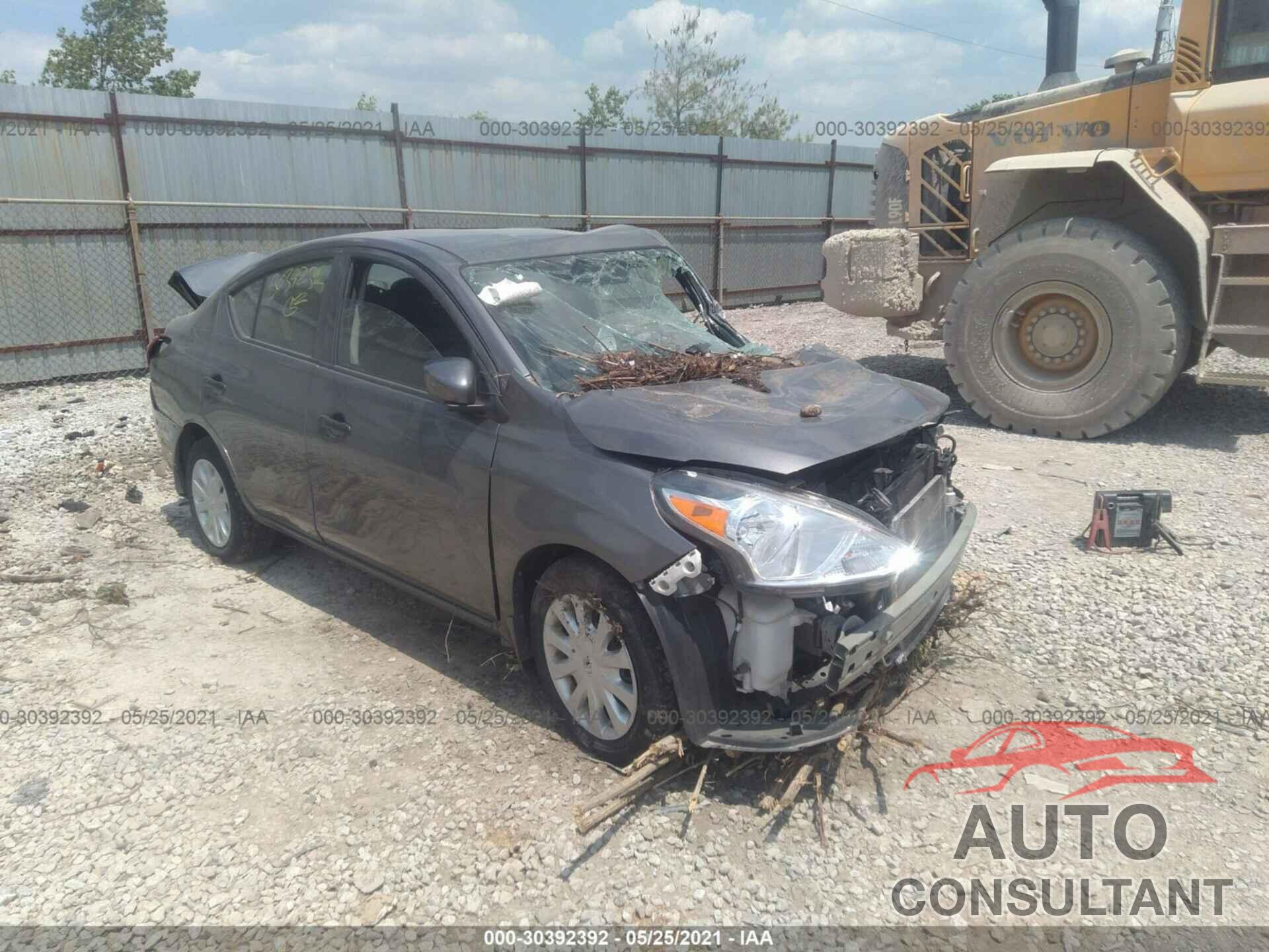 NISSAN VERSA 2016 - 3N1CN7AP8GL872493