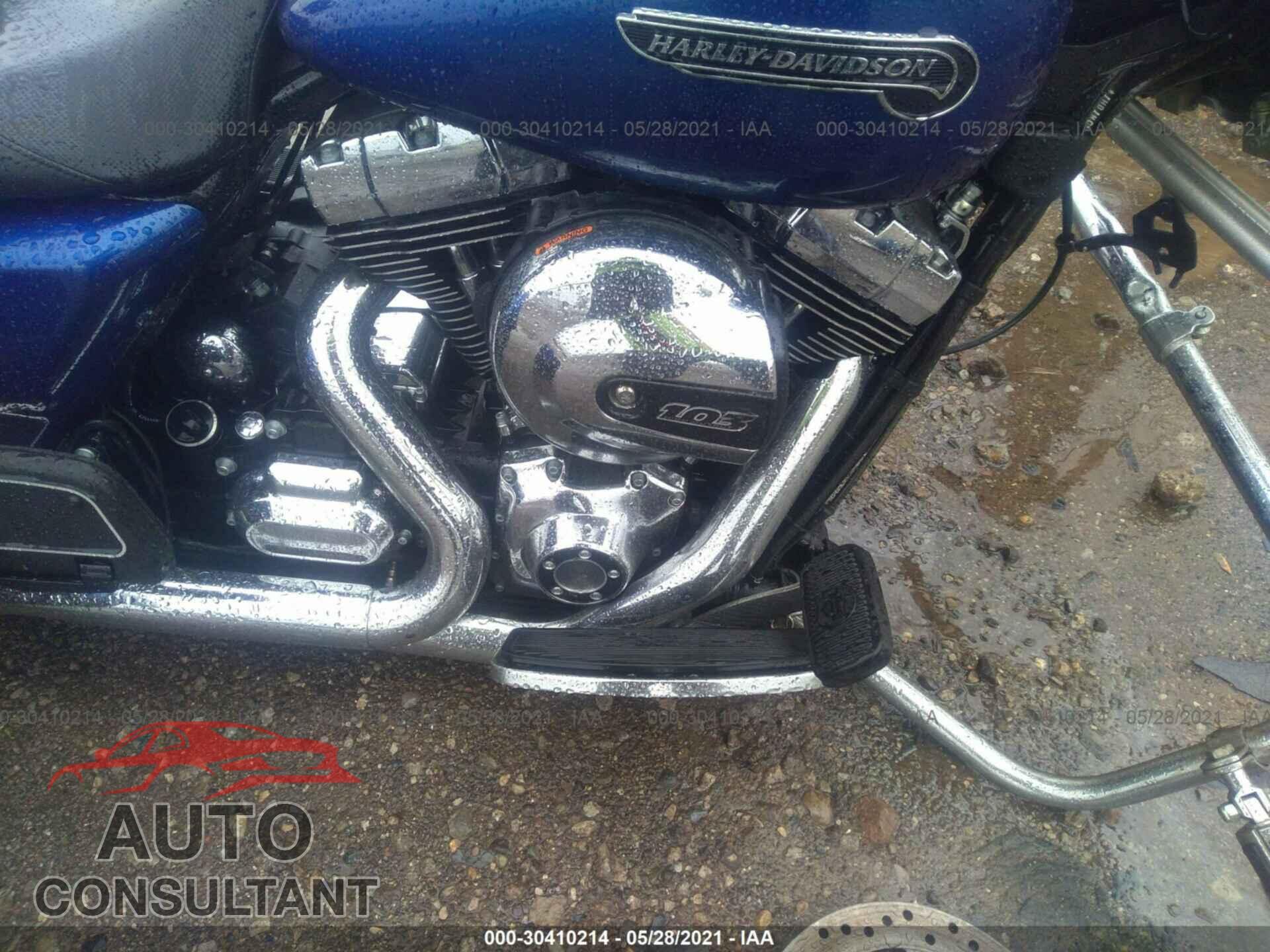 HARLEY-DAVIDSON FLRT 2015 - 1HD1MCM10FB853829