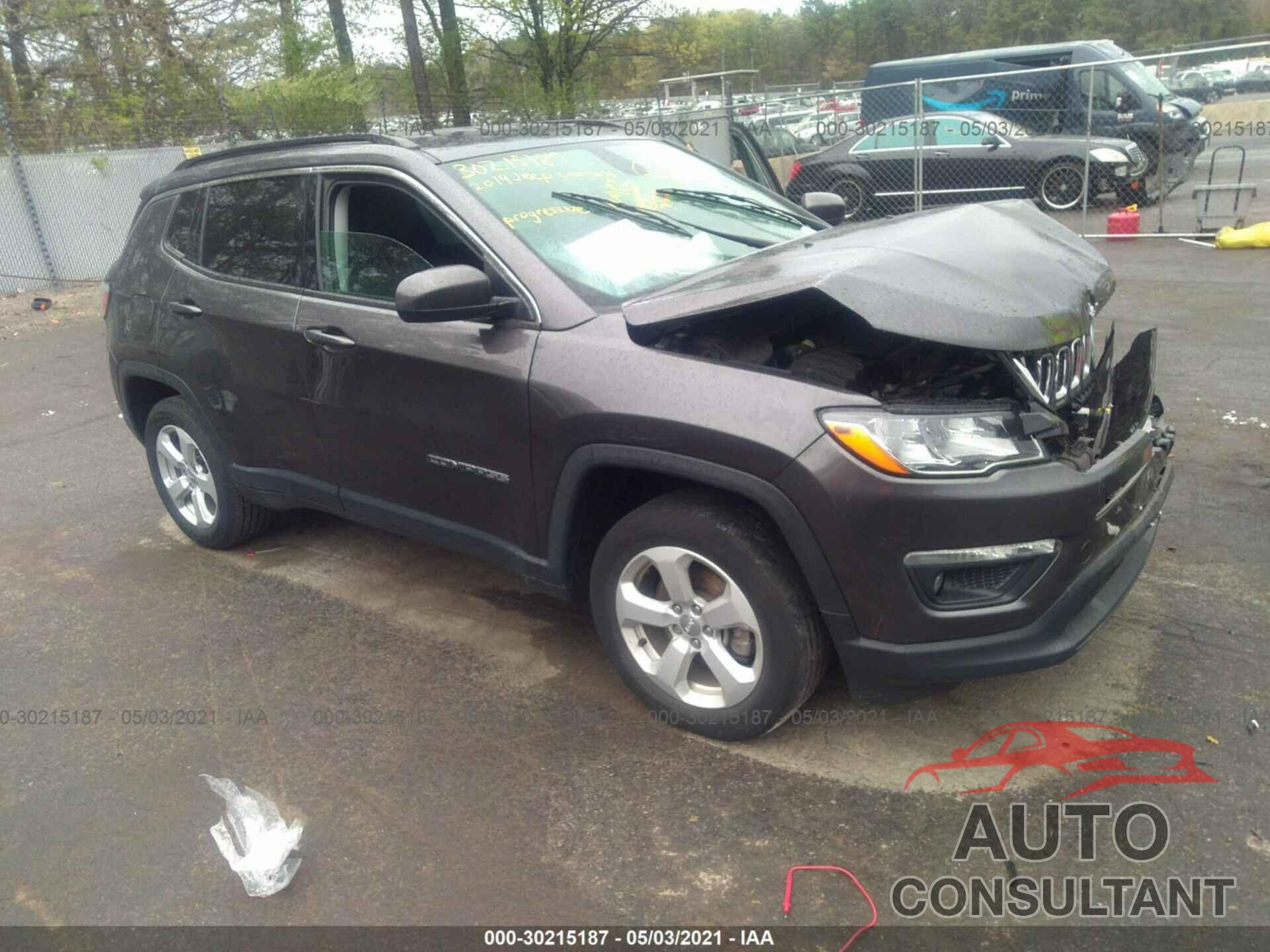 JEEP COMPASS 2019 - 3C4NJDBB4KT646124