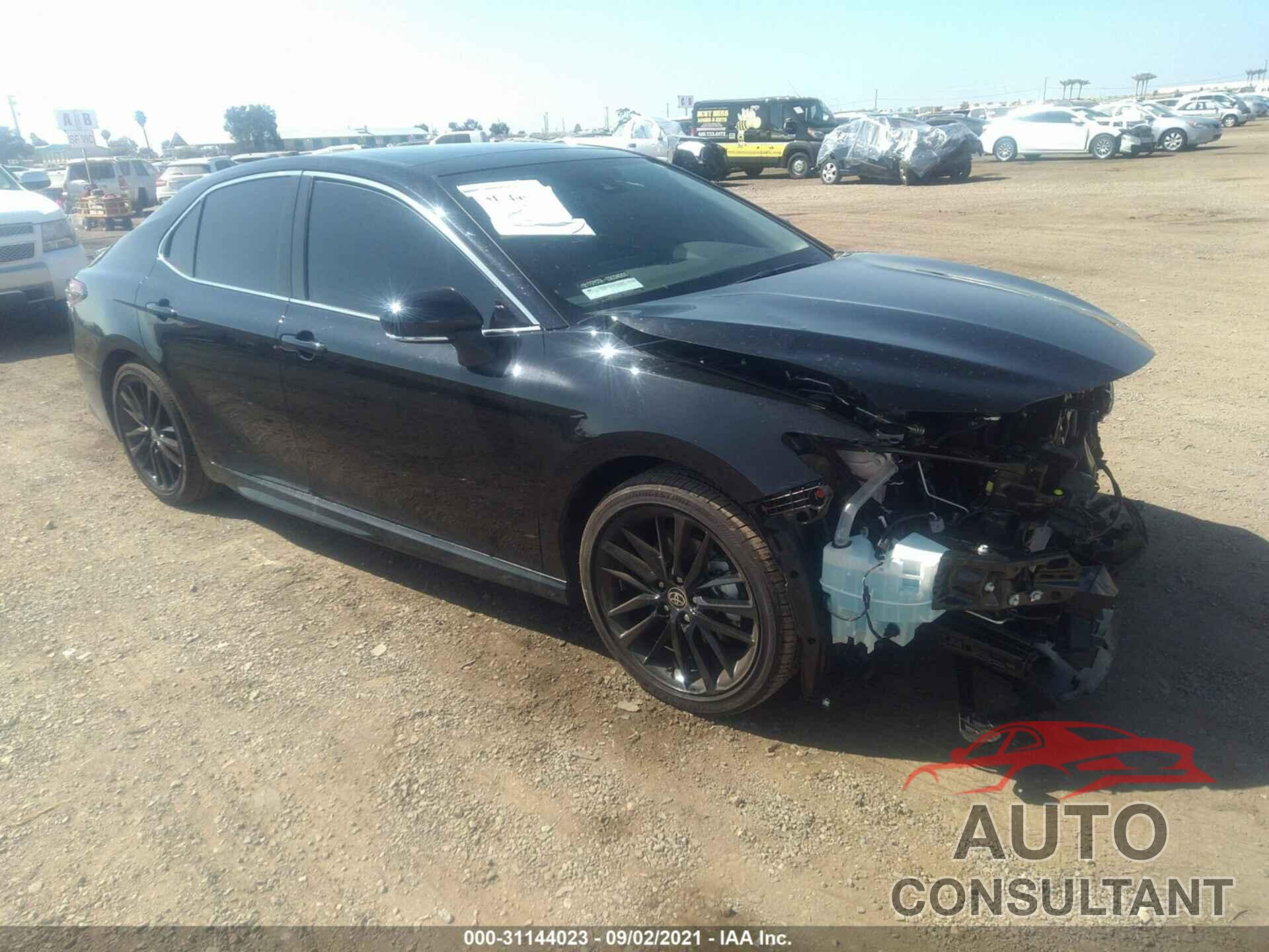 TOYOTA CAMRY 2021 - 4T1K61AK0MU463957