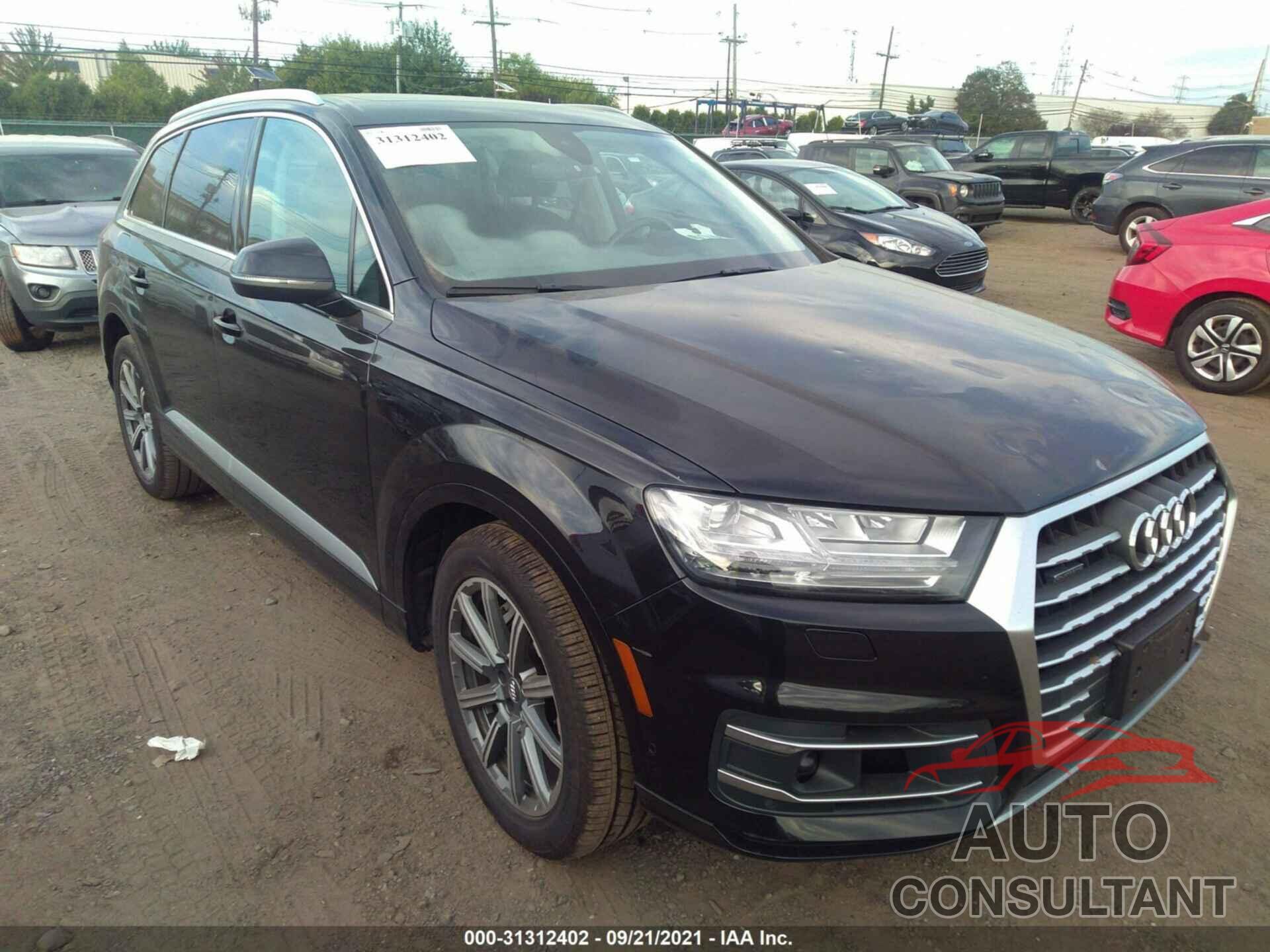 AUDI Q7 2019 - WA1LAAF7XKD042394