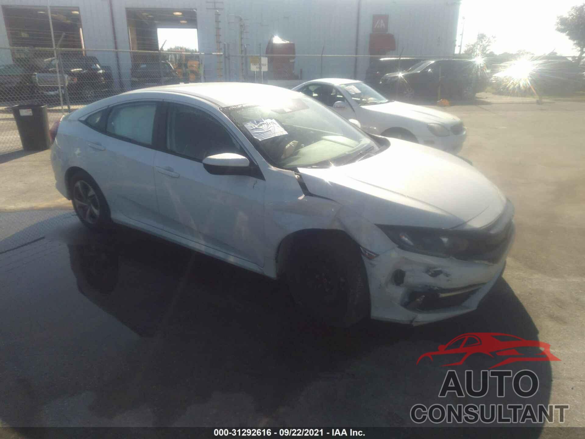 HONDA CIVIC SEDAN 2019 - 2HGFC2F68KH557845