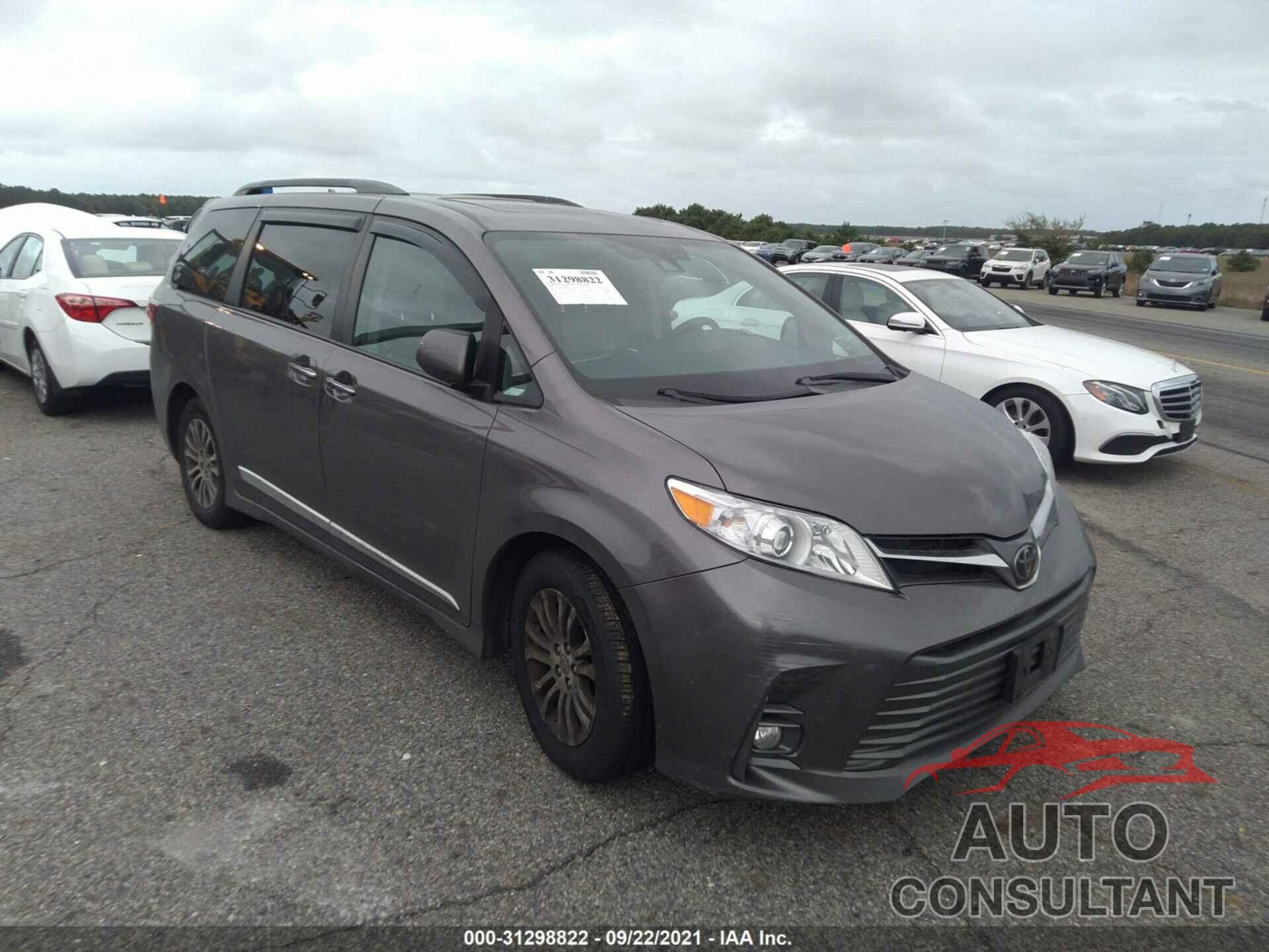 TOYOTA SIENNA 2020 - 5TDYZ3DC9LS062075