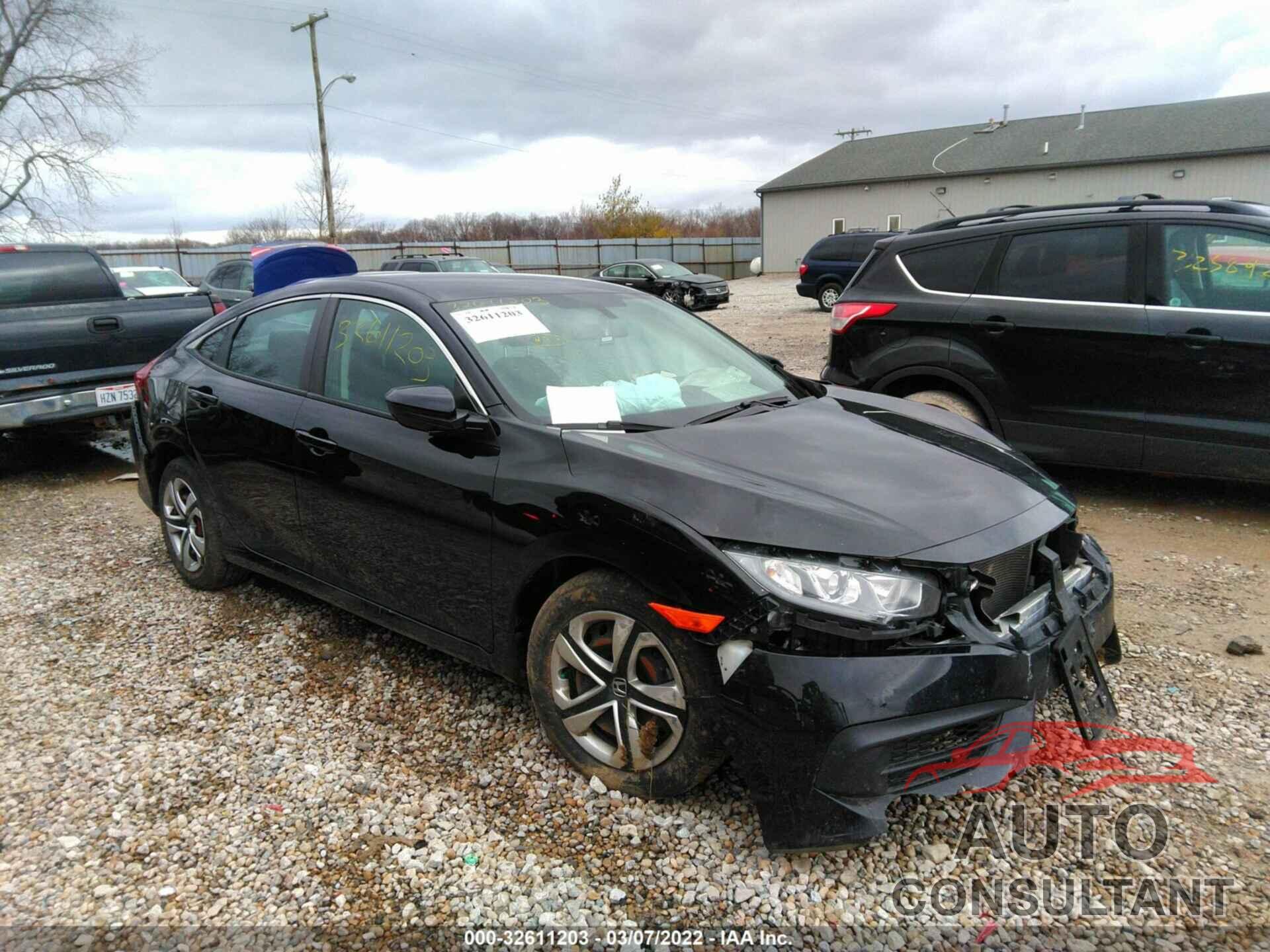 HONDA CIVIC SEDAN 2018 - 2HGFC2F52JH590068