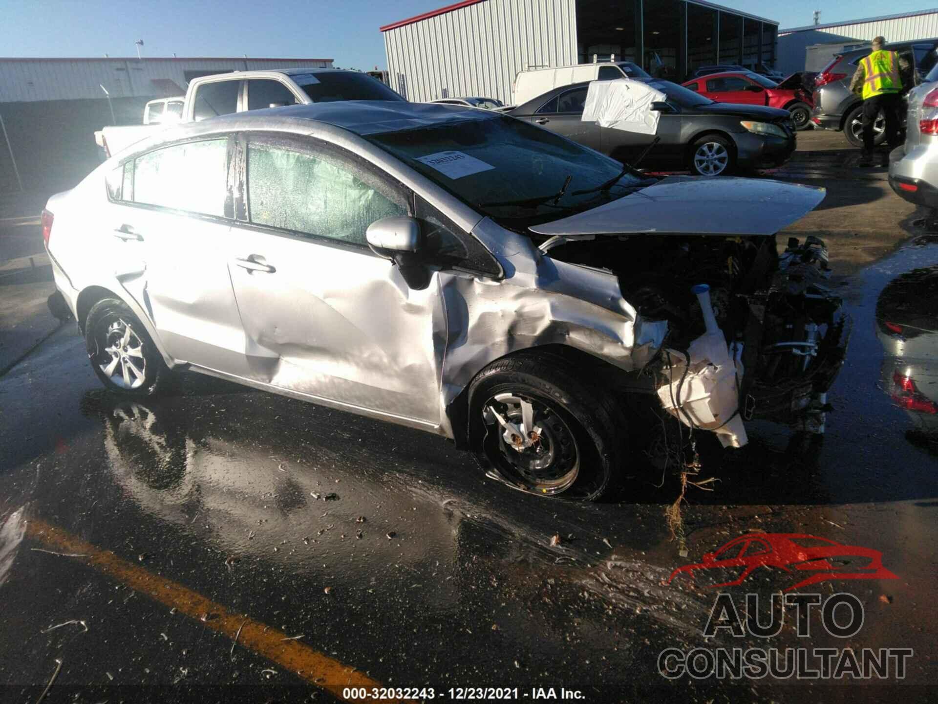 KIA RIO 2017 - KNADM4A35H6108500