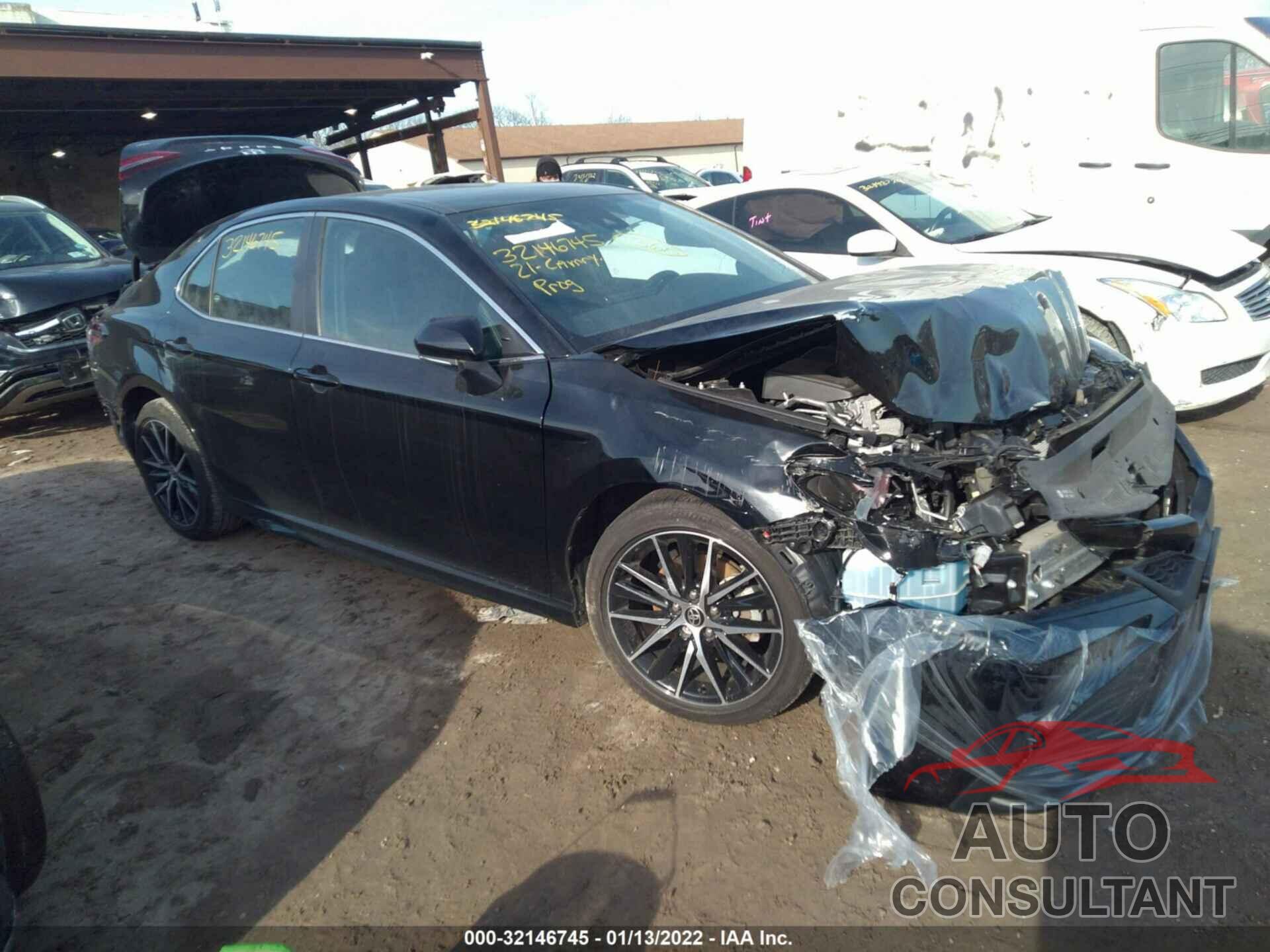 TOYOTA CAMRY 2021 - 4T1T11AK7MU565212