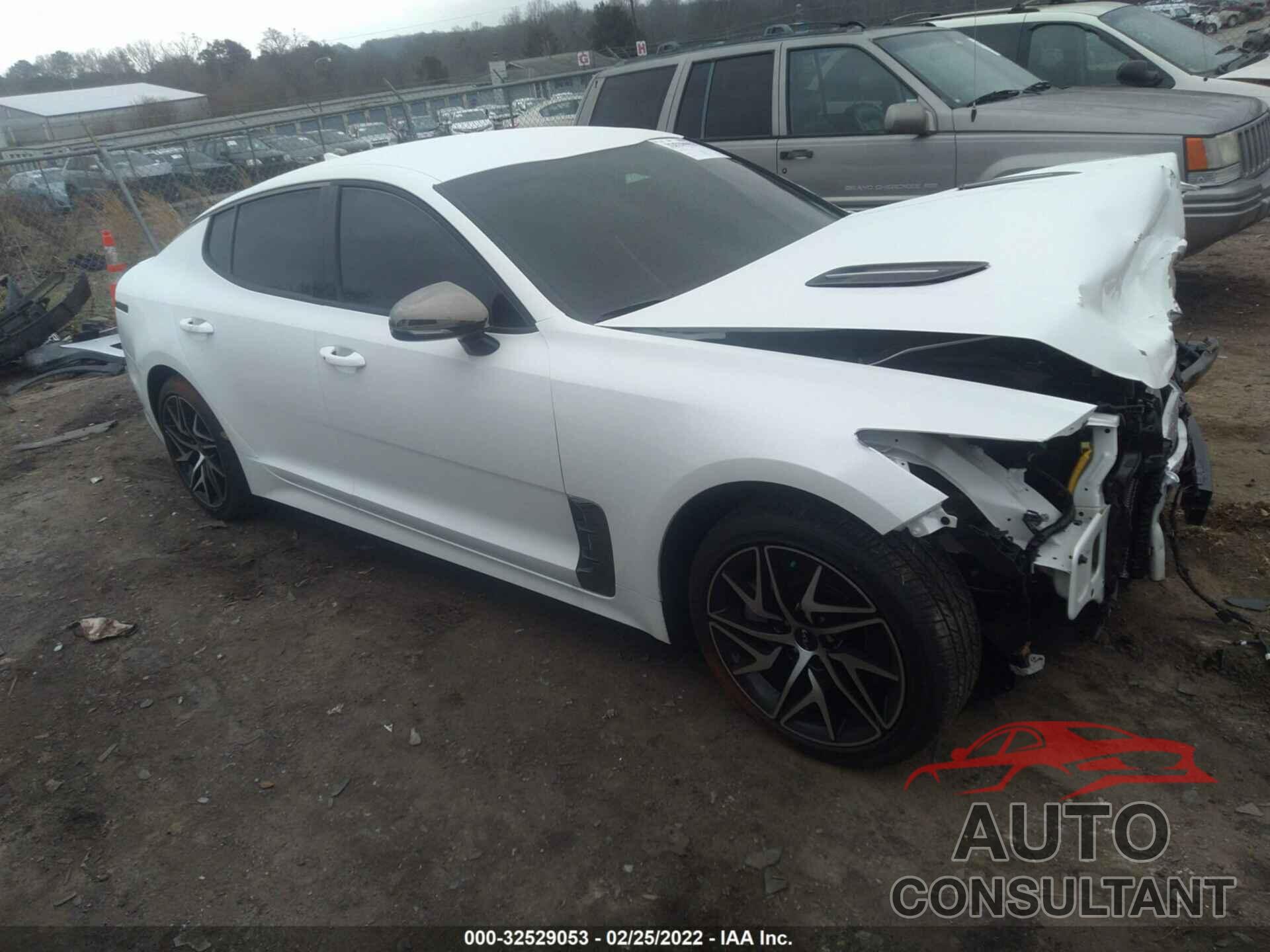 KIA STINGER 2022 - KNAE35LD8N6115584