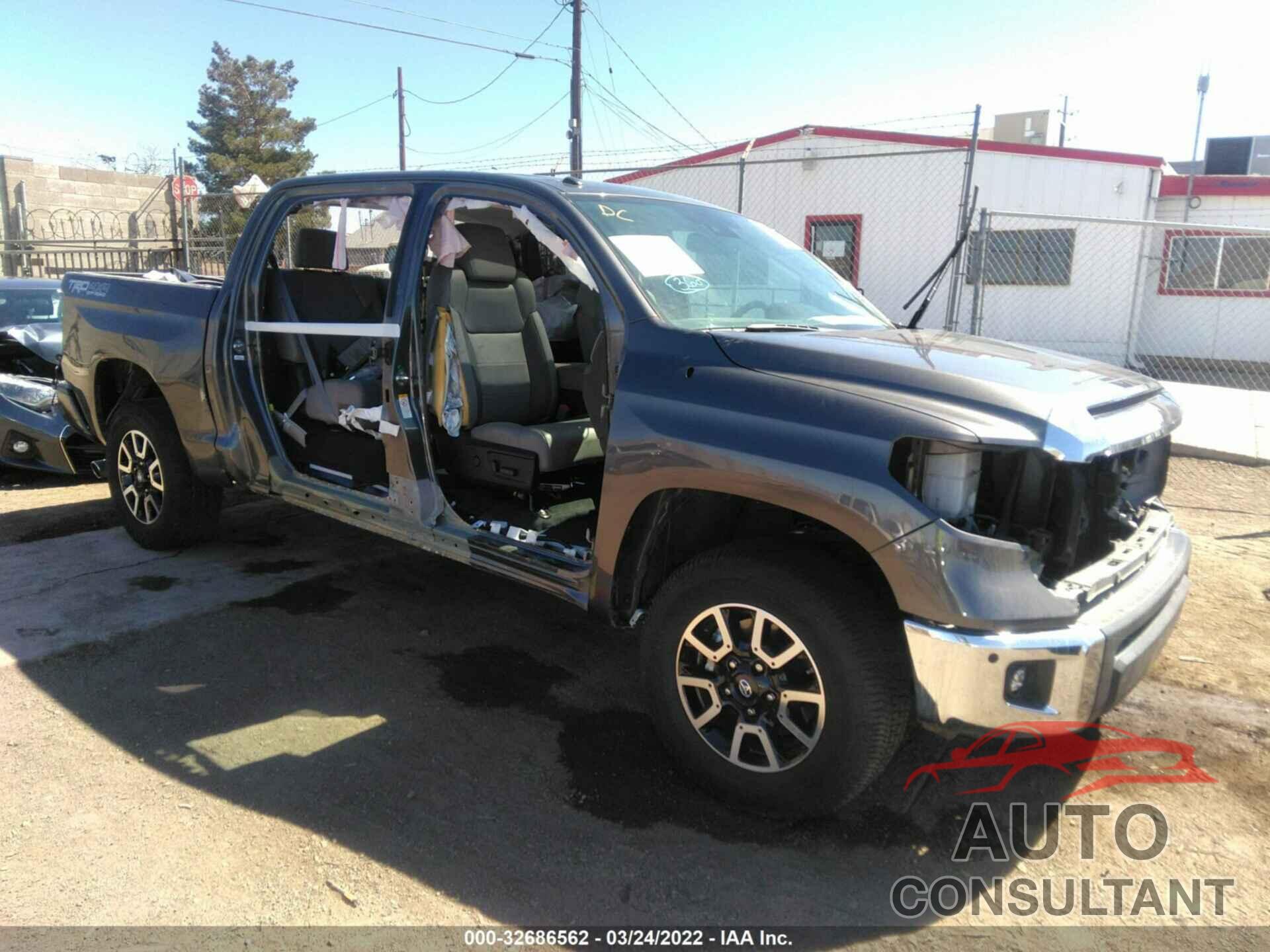 TOYOTA TUNDRA 4WD 2018 - 5TFHY5F12JX760500