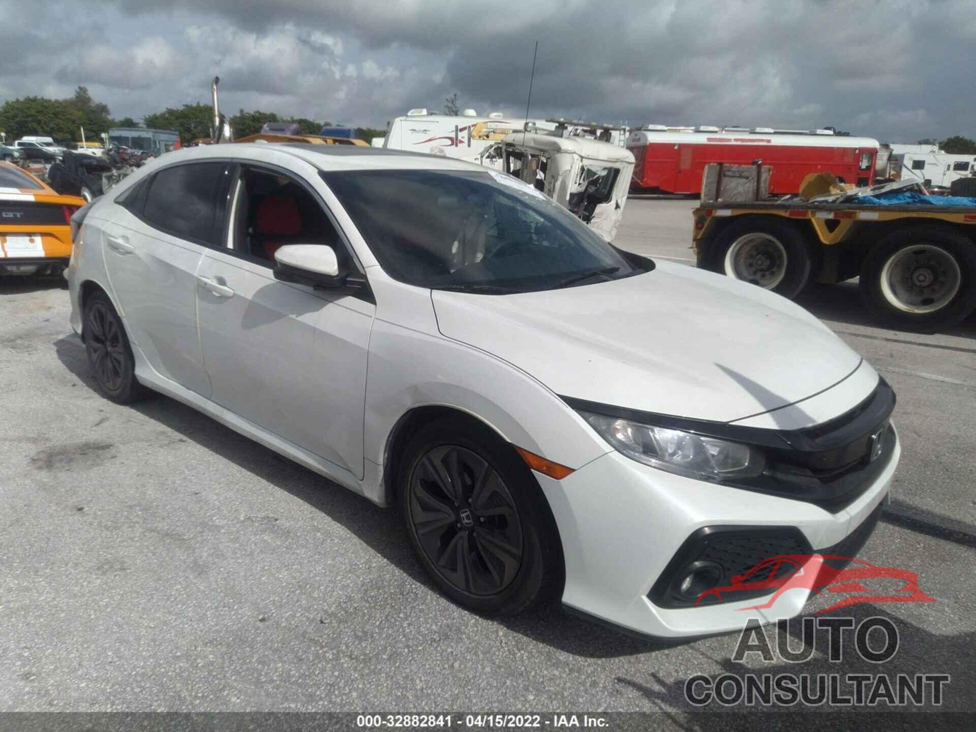 HONDA CIVIC HATCHBACK 2018 - SHHFK7H56JU230656