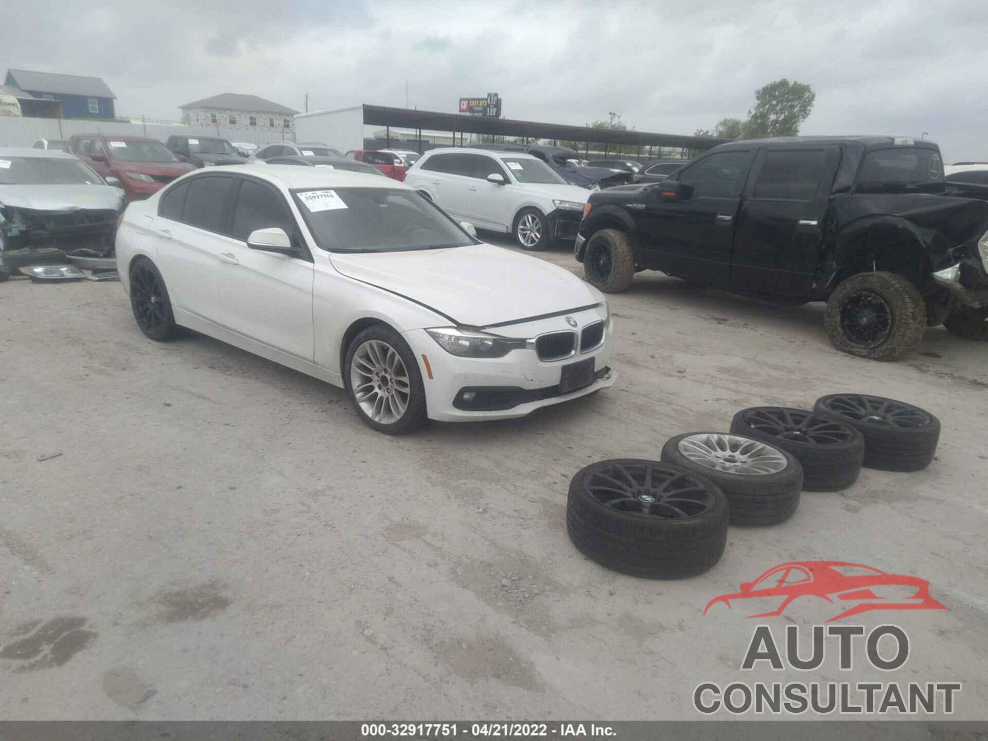 BMW 3 SERIES 2016 - WBA8E1G51GNU11073