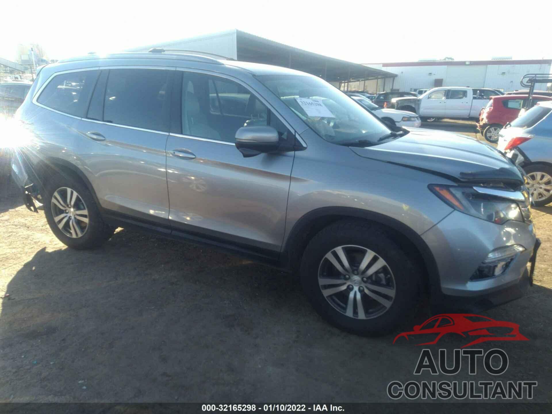 HONDA PILOT 2016 - 5FNYF6H32GB035931