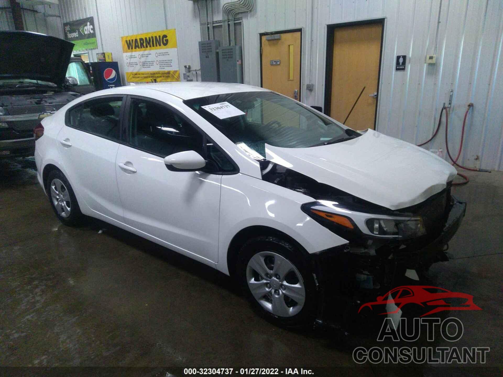 KIA FORTE 2018 - 3KPFK4A70JE218925