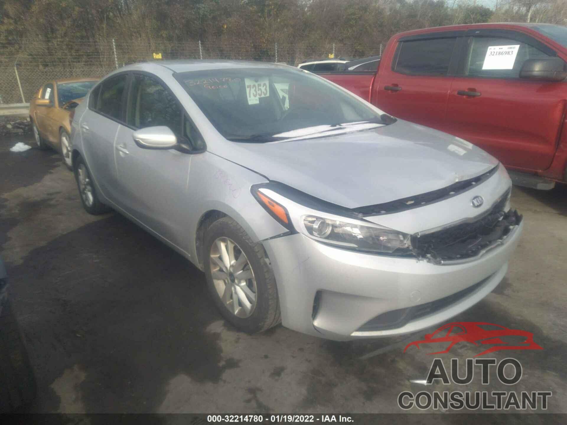 KIA FORTE 2017 - 3KPFL4A74HE125851