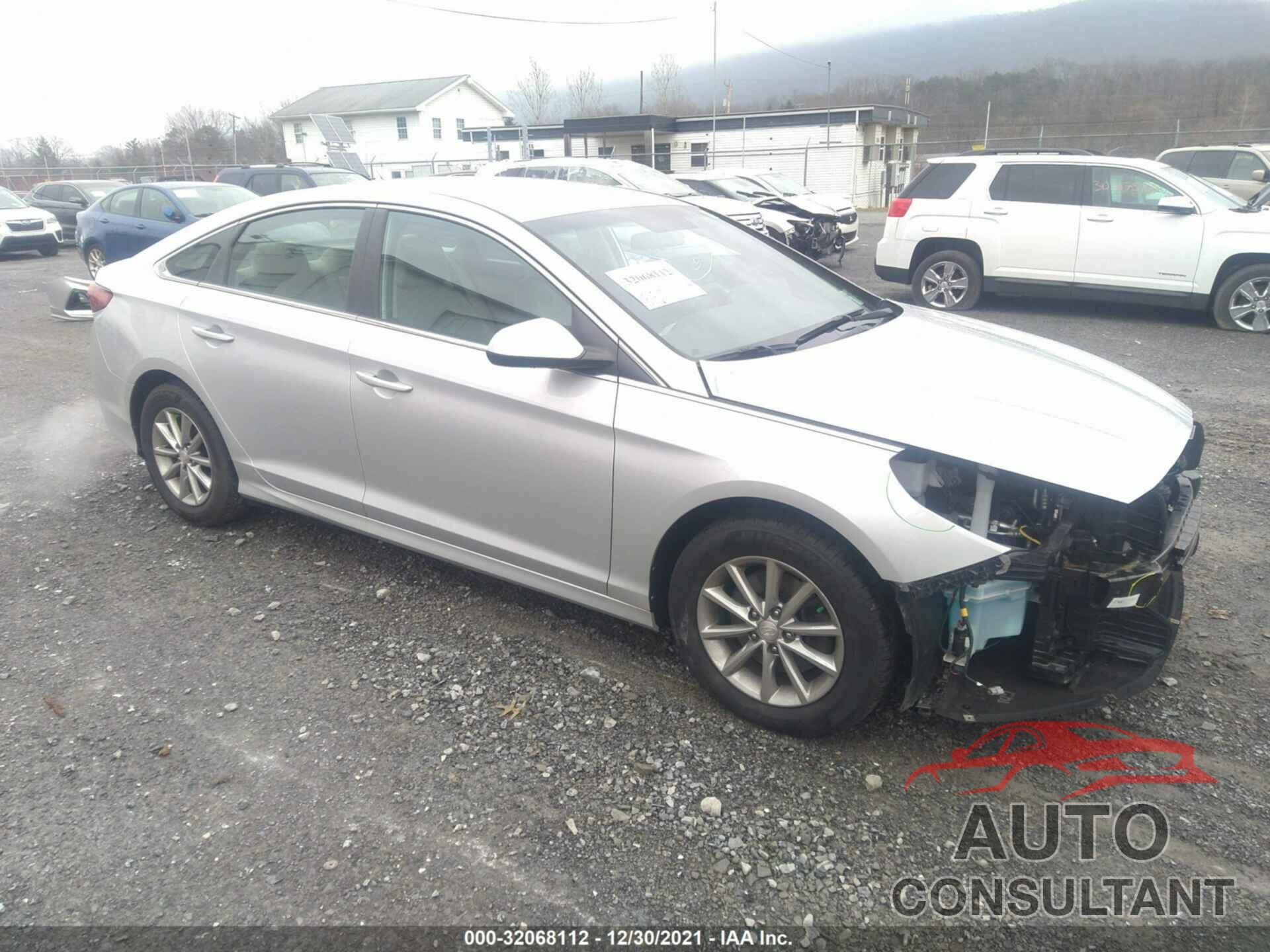 HYUNDAI SONATA 2018 - 5NPE24AF2JH703016
