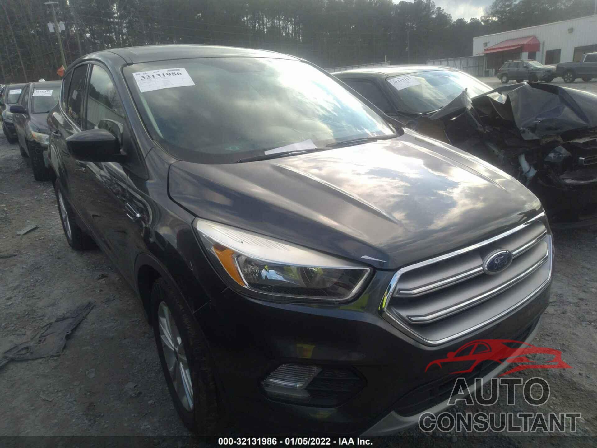 FORD ESCAPE 2017 - 1FMCU0GD3HUB85512