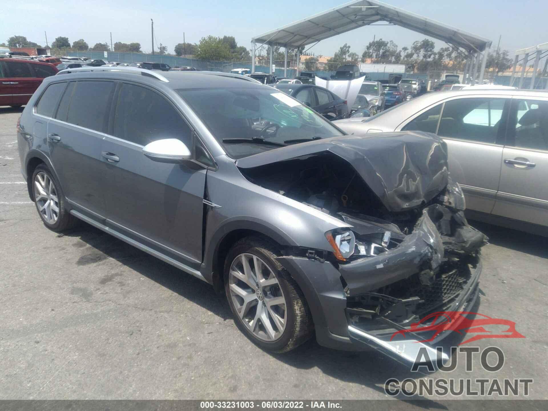 VOLKSWAGEN GOLF ALLTRACK 2017 - 3VWH17AU0HM533921