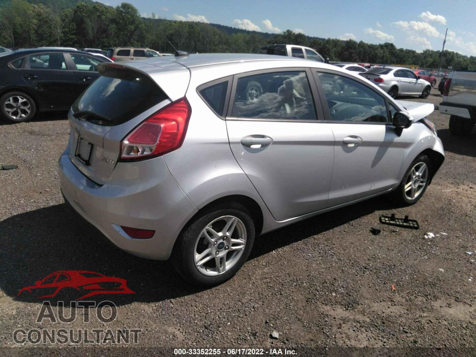 FORD FIESTA 2017 - 3FADP4EJ3HM129094