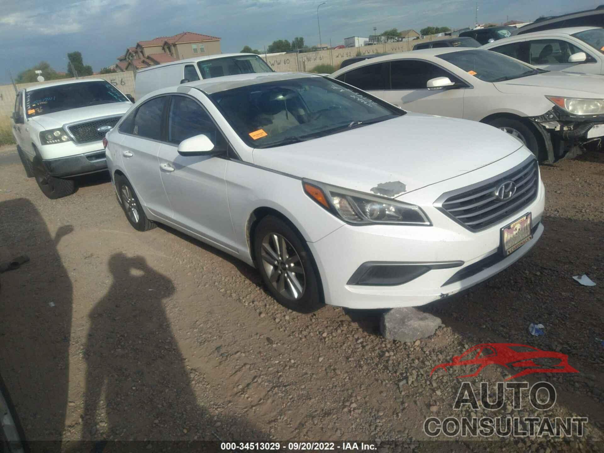 HYUNDAI SONATA 2016 - 5NPE24AF5GH261485