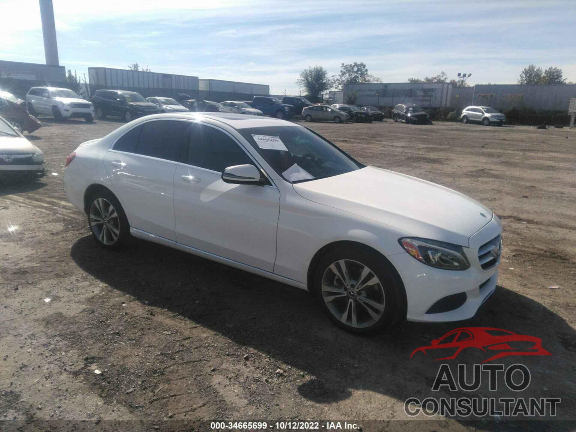 MERCEDES-BENZ C-CLASS 2018 - 55SWF4KB8JU279729