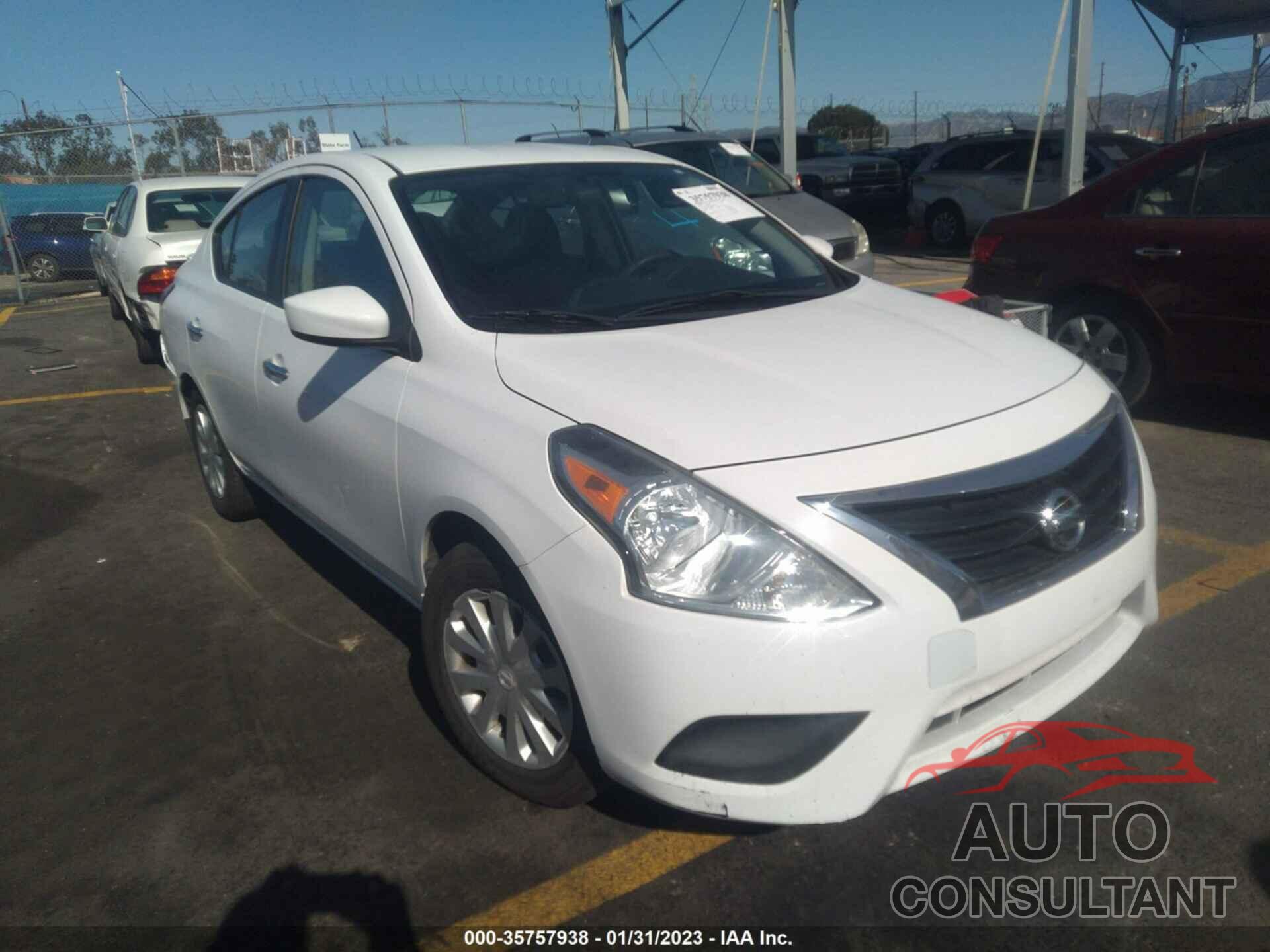 NISSAN VERSA 2015 - 3N1CN7AP4FL923843