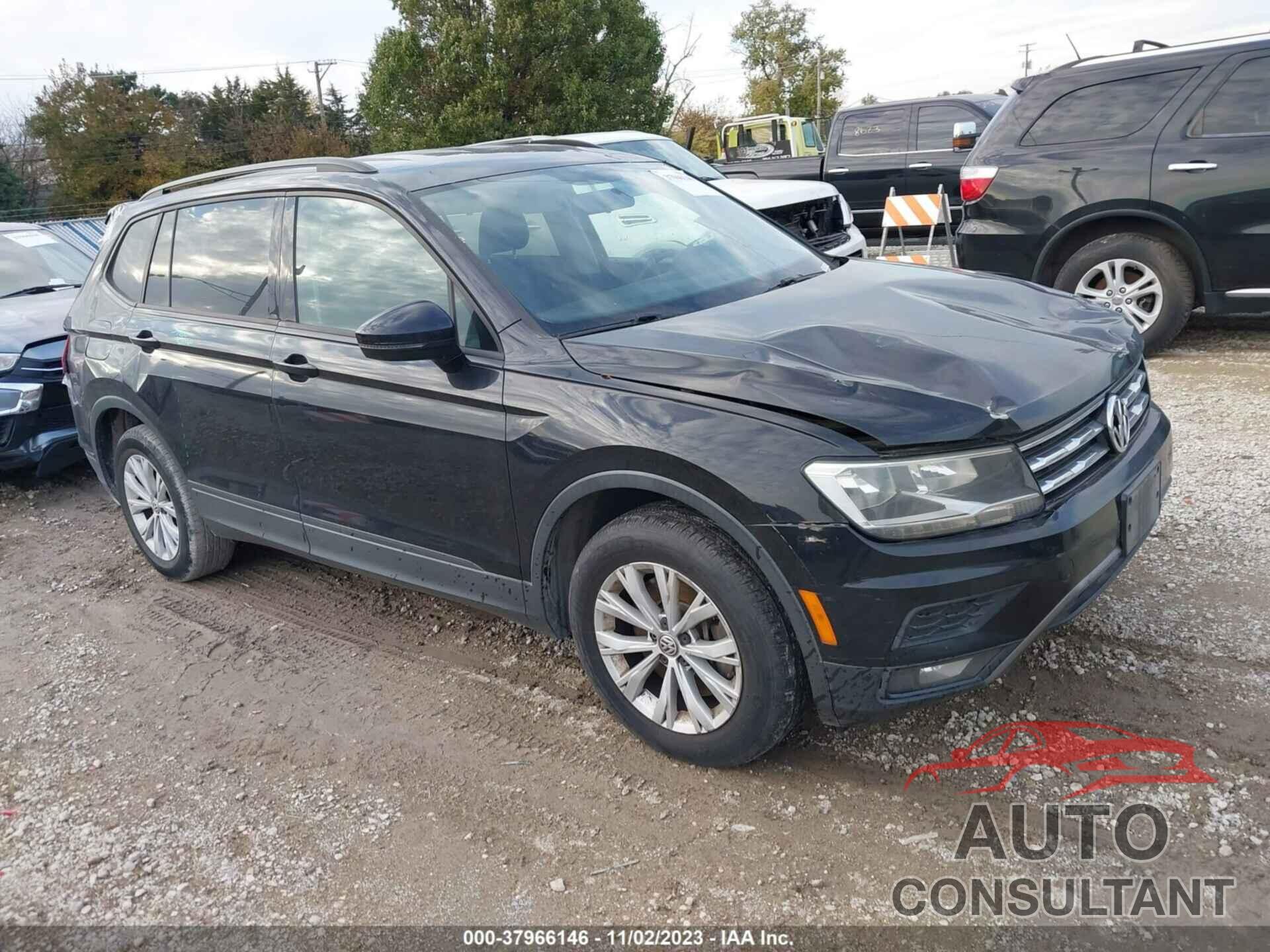 VOLKSWAGEN TIGUAN 2018 - 3VV1B7AX9JM035946