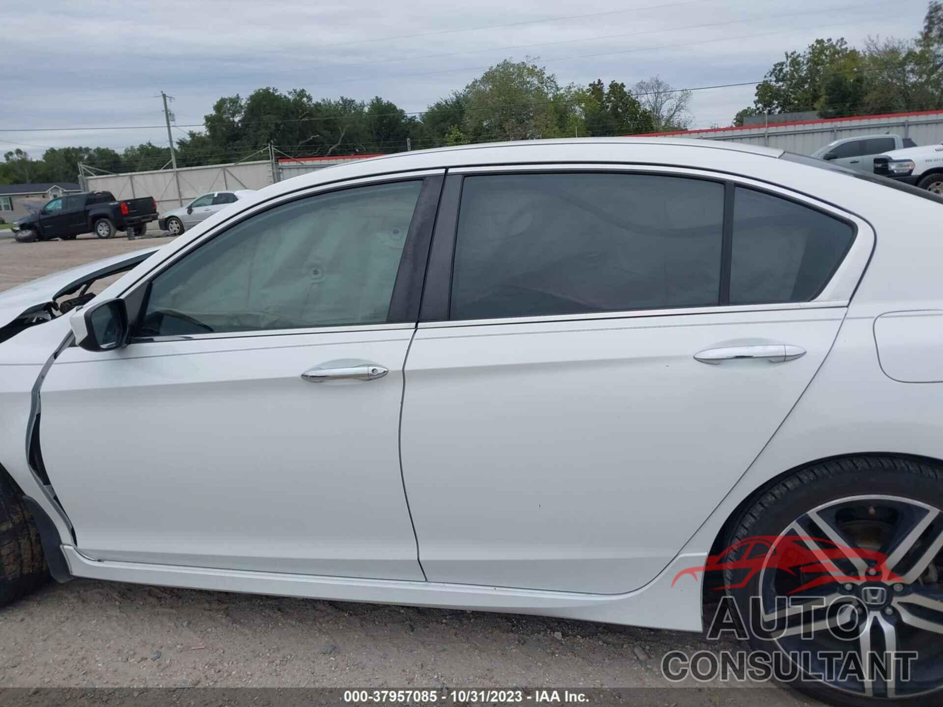 HONDA ACCORD 2017 - 1HGCR2F15HA263655