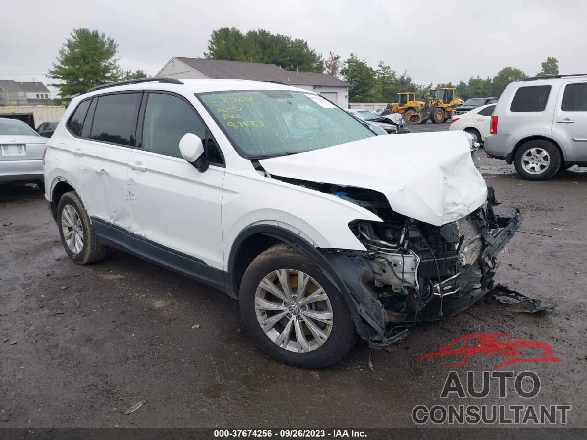 VOLKSWAGEN TIGUAN 2018 - 3VV0B7AX8JM107697